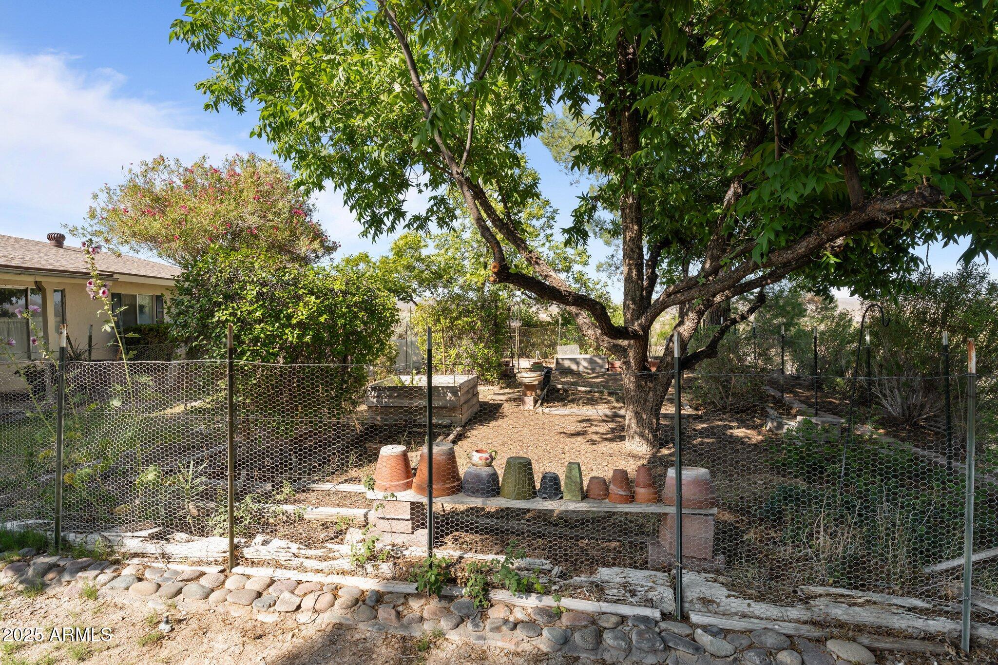 1455 W KENRICK Drive