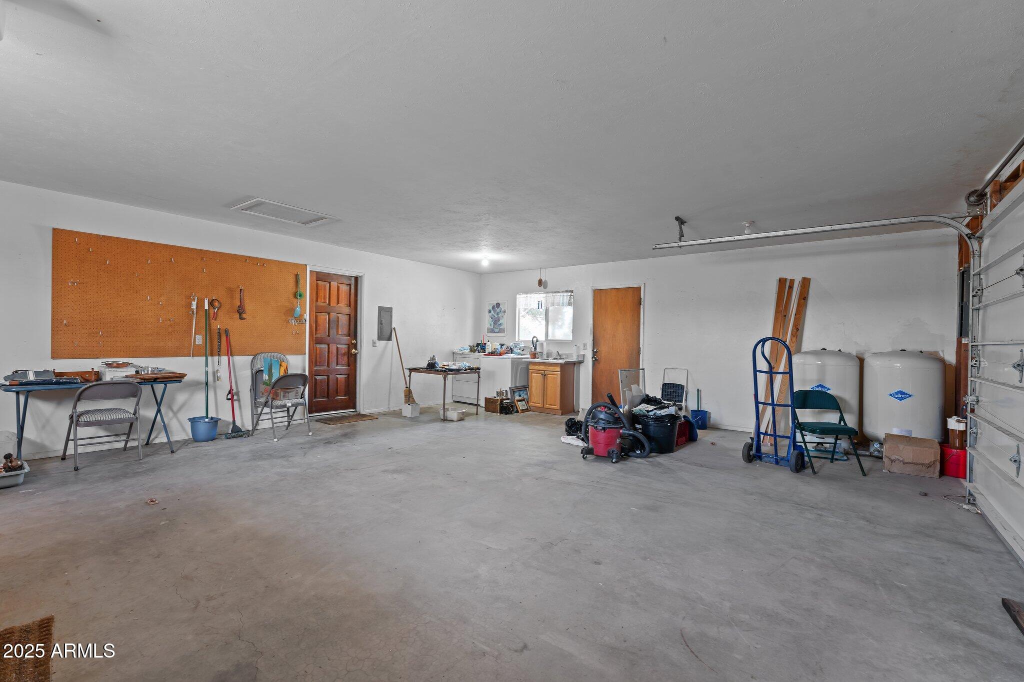 1455 W KENRICK Drive