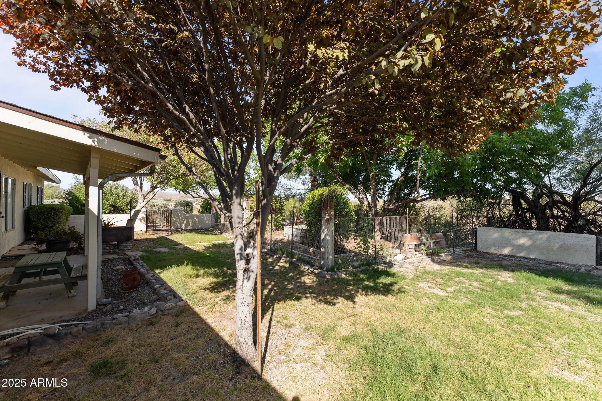 1455 W KENRICK Drive