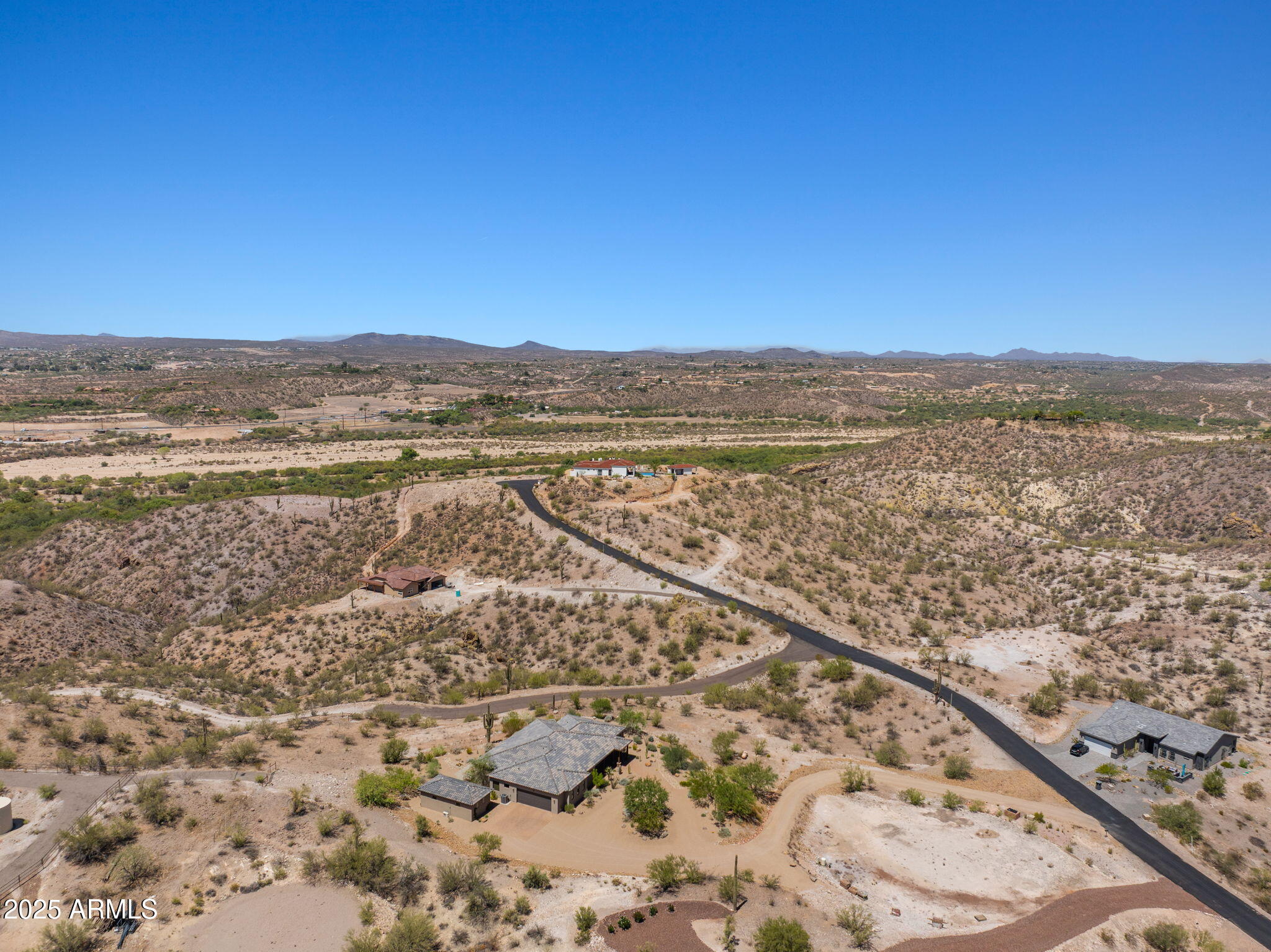 85 E MOSEY Way