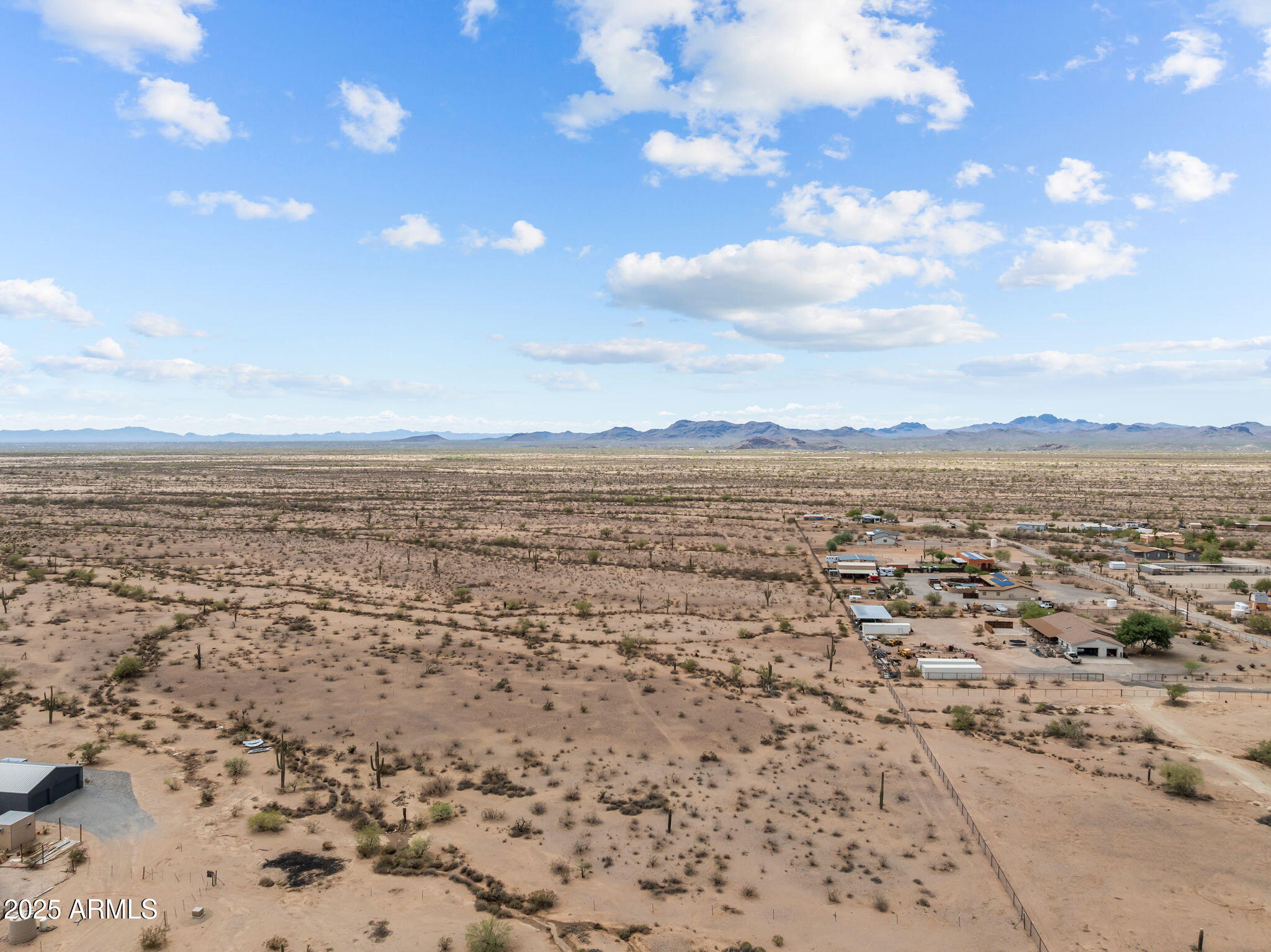 0000X N 252nd Lane, -