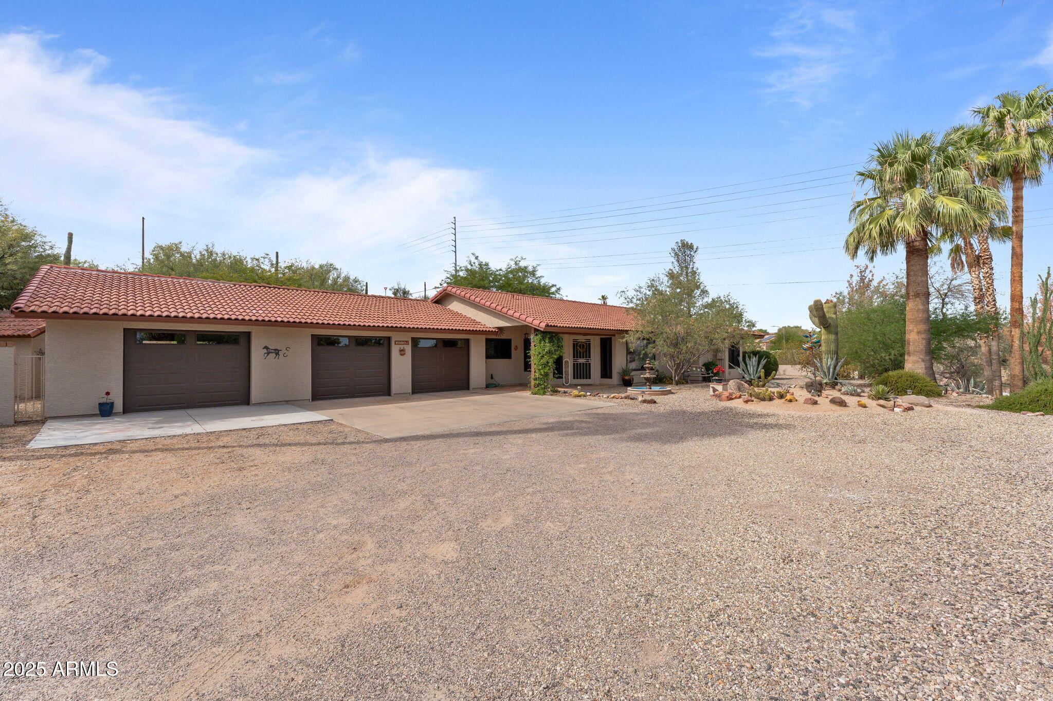 775 W SANTA FE Drive