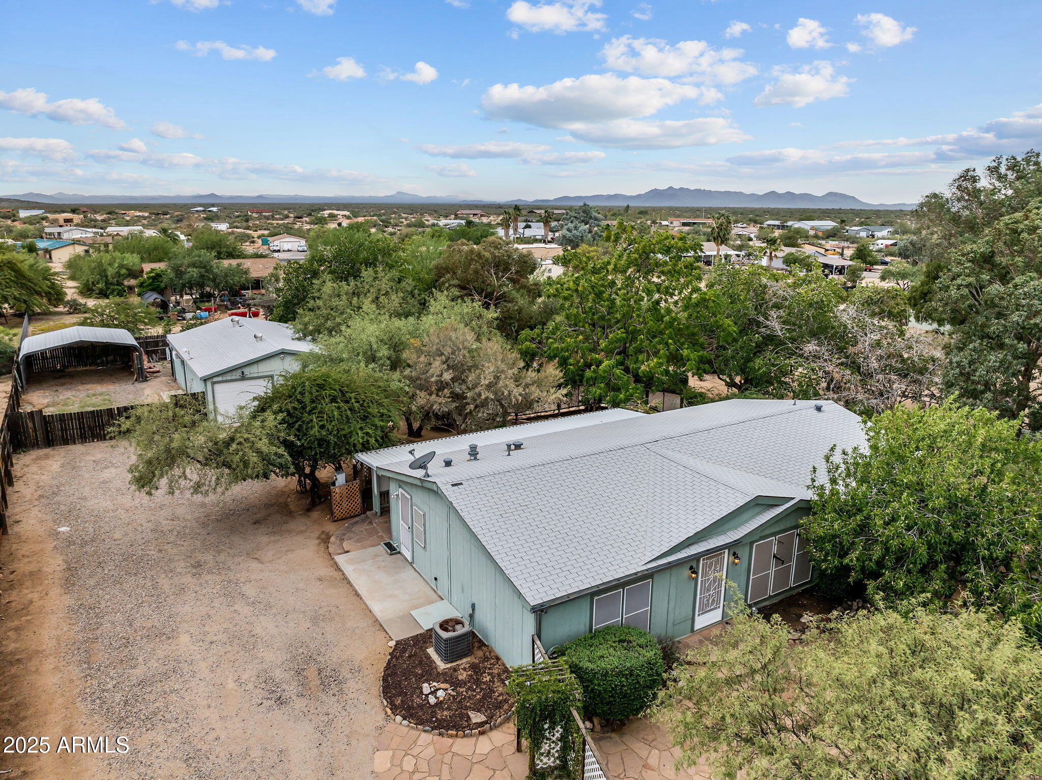 23117 W STAGHORN Lane