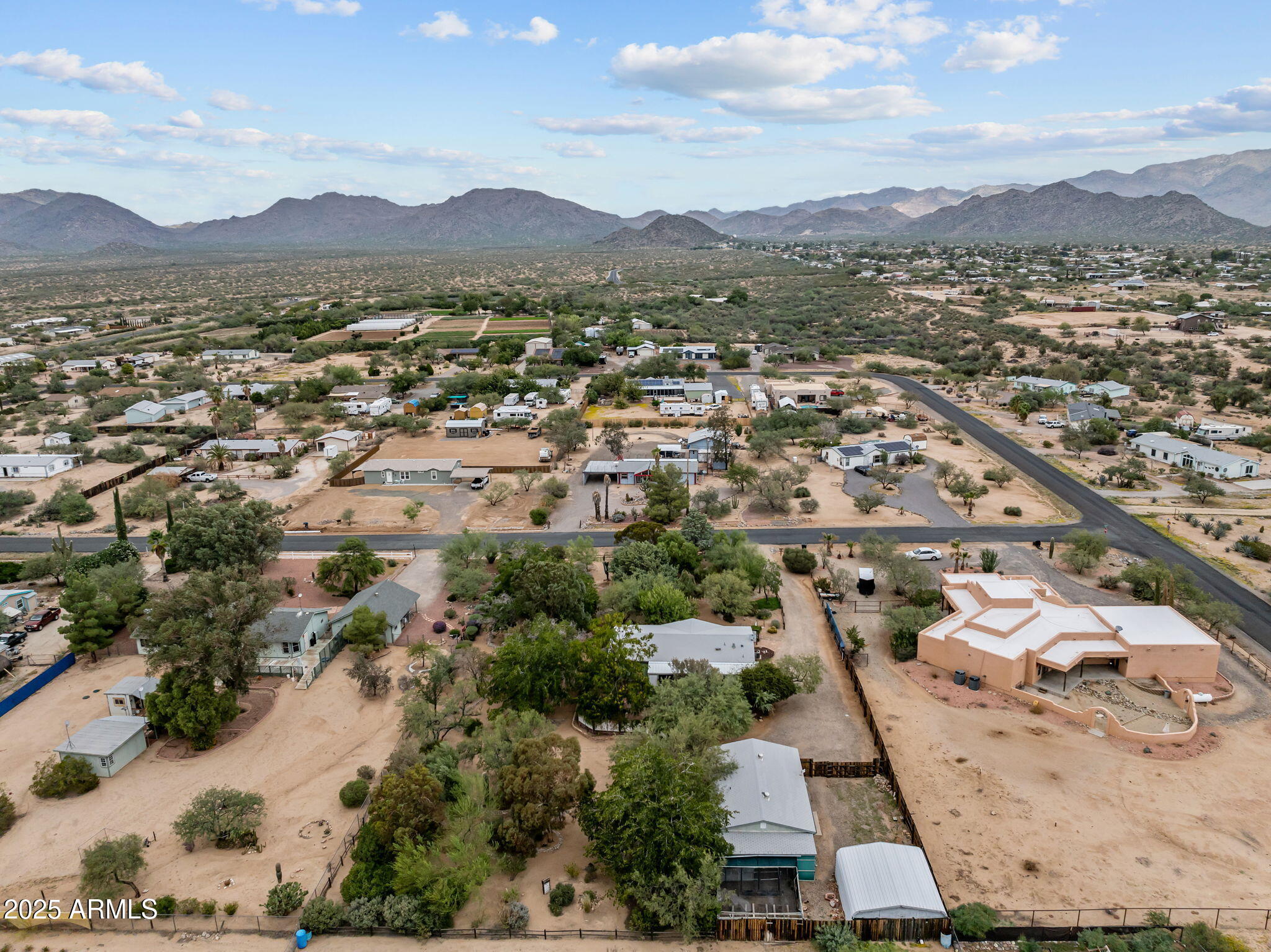 23117 W STAGHORN Lane