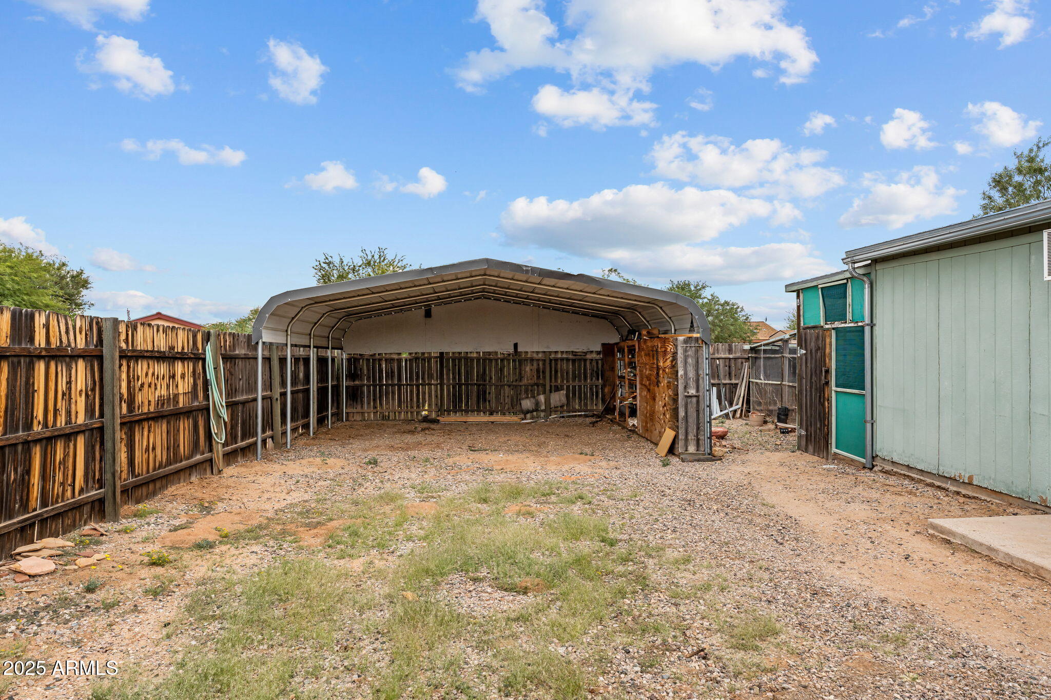 23117 W STAGHORN Lane