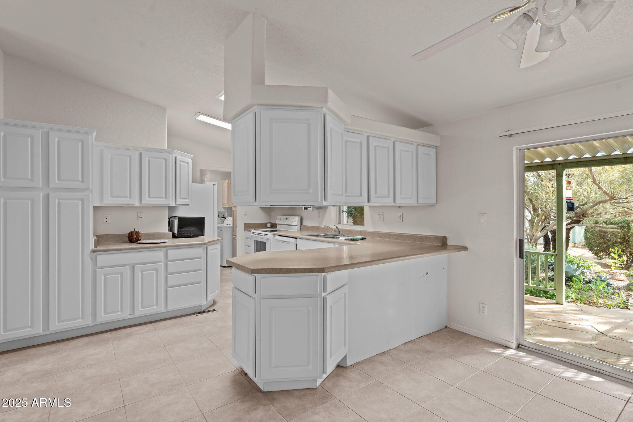 23117 W STAGHORN Lane