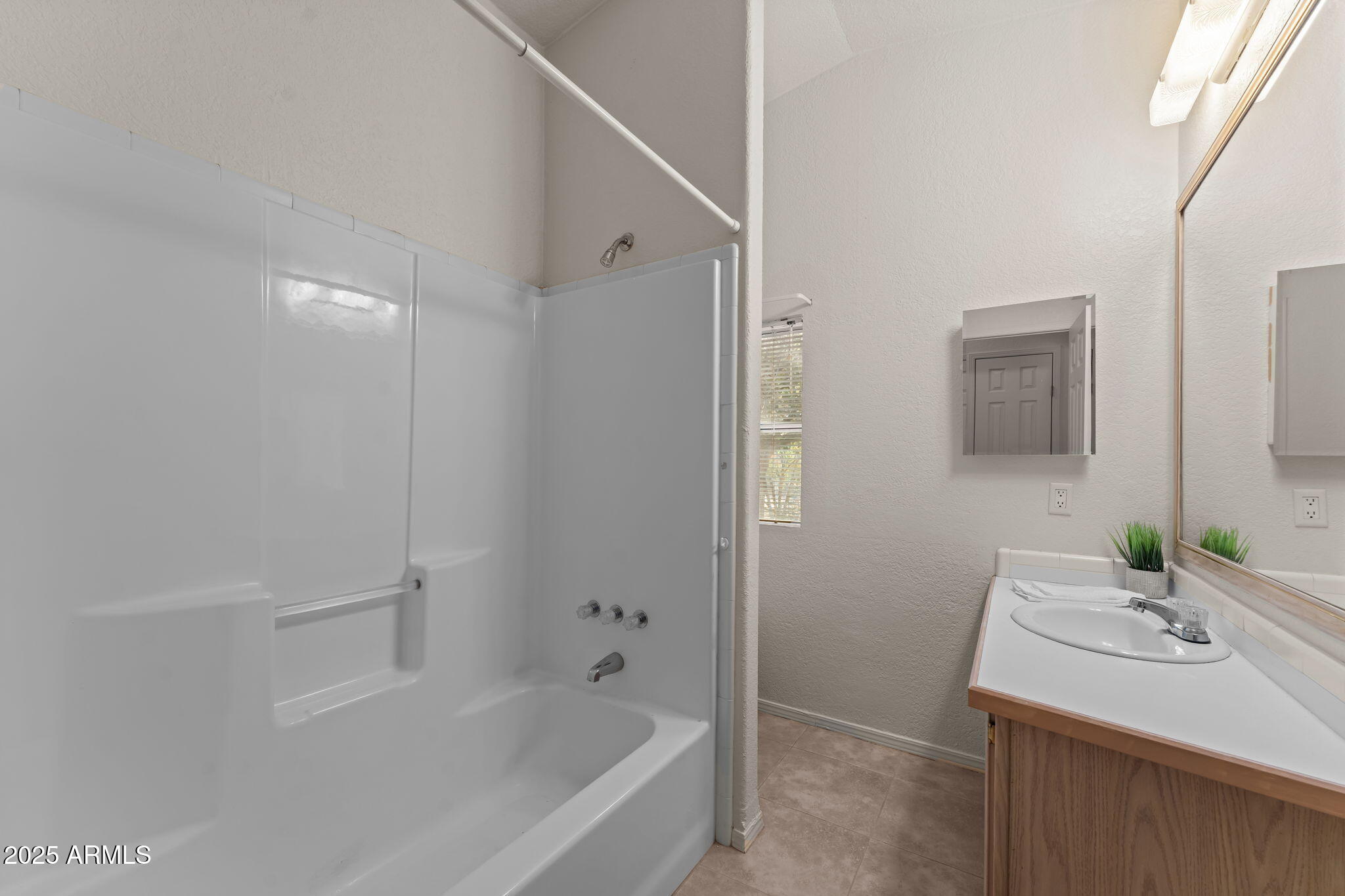 23117 W STAGHORN Lane