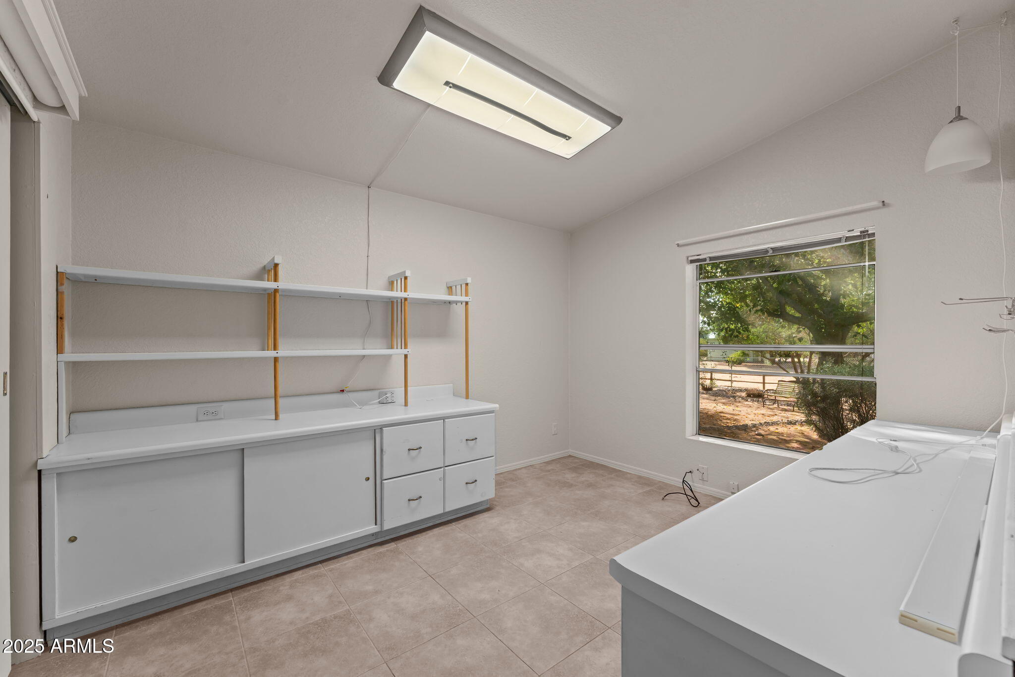 23117 W STAGHORN Lane