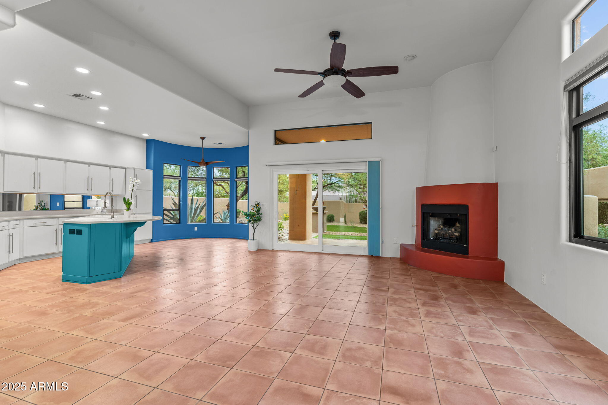 1578 Calle Encantada