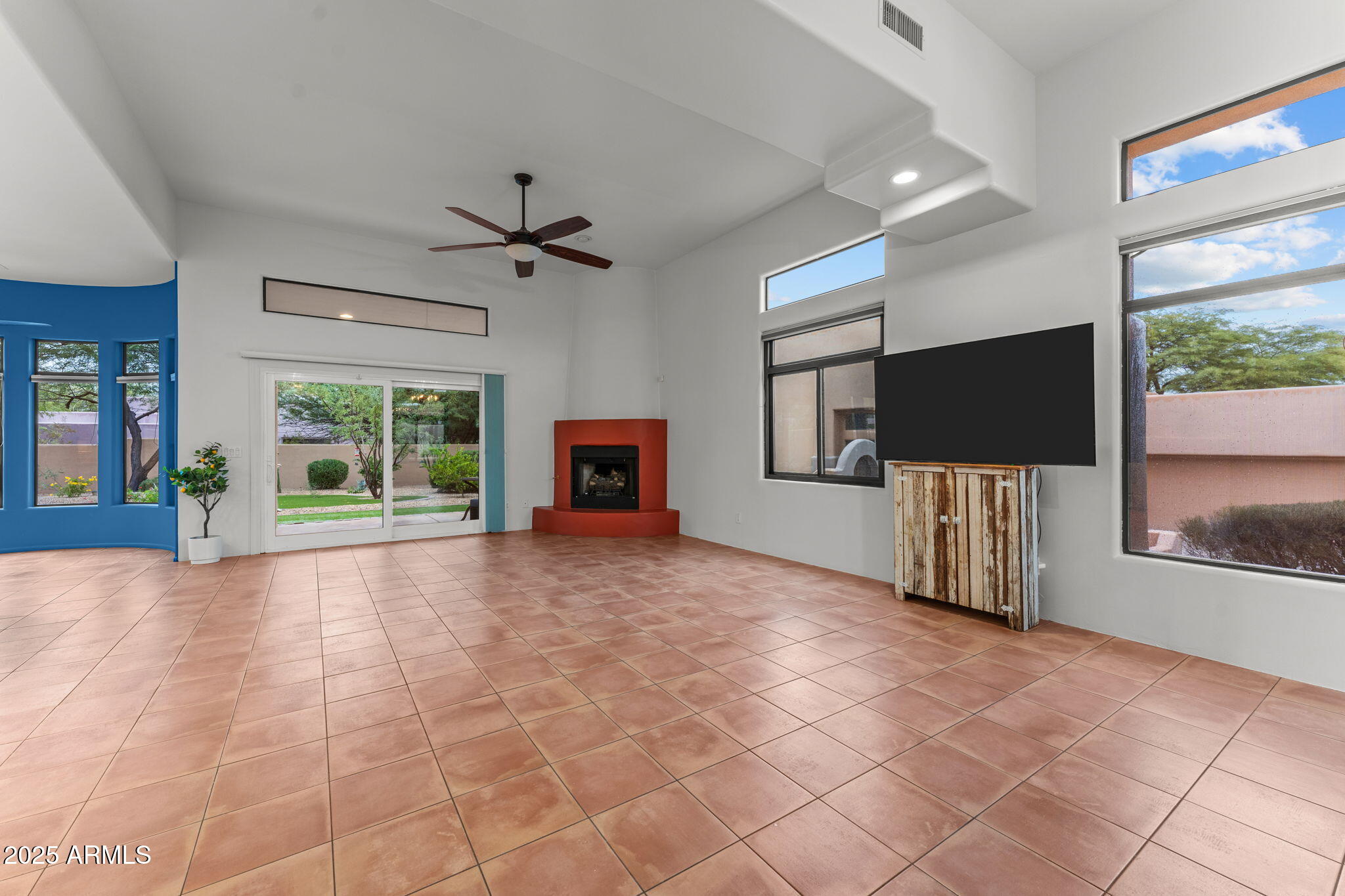 1578 Calle Encantada