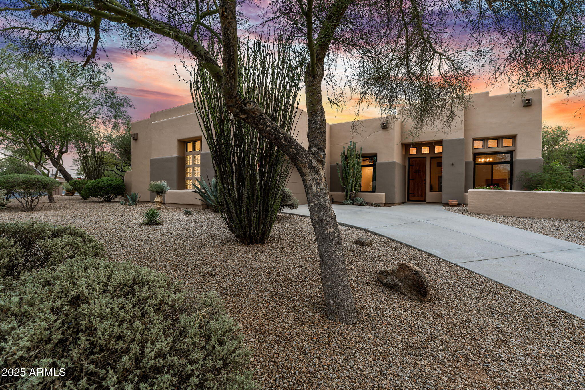 1578 Calle Encantada