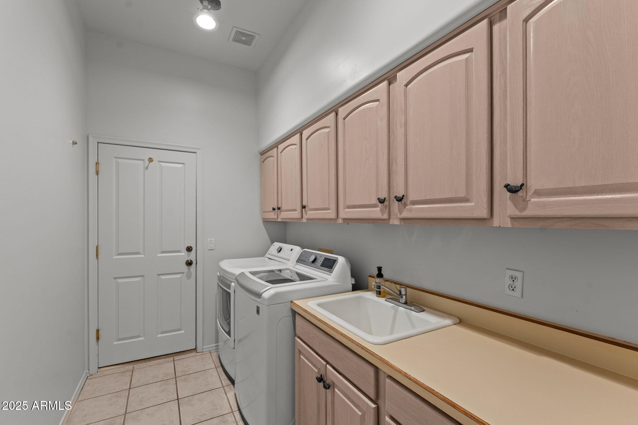 1578 Calle Encantada