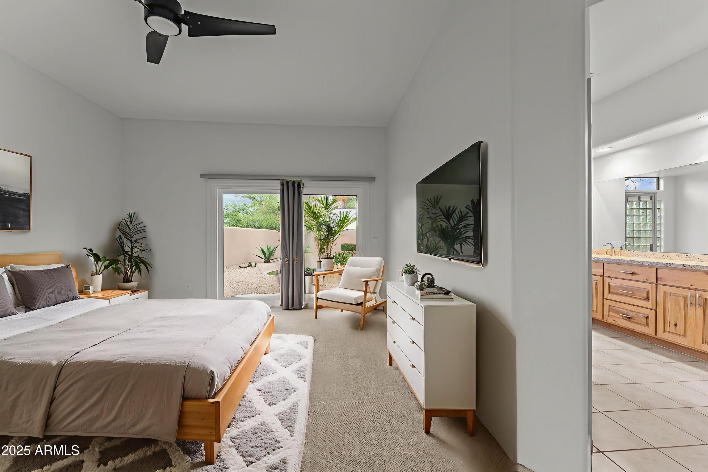 1578 Calle Encantada