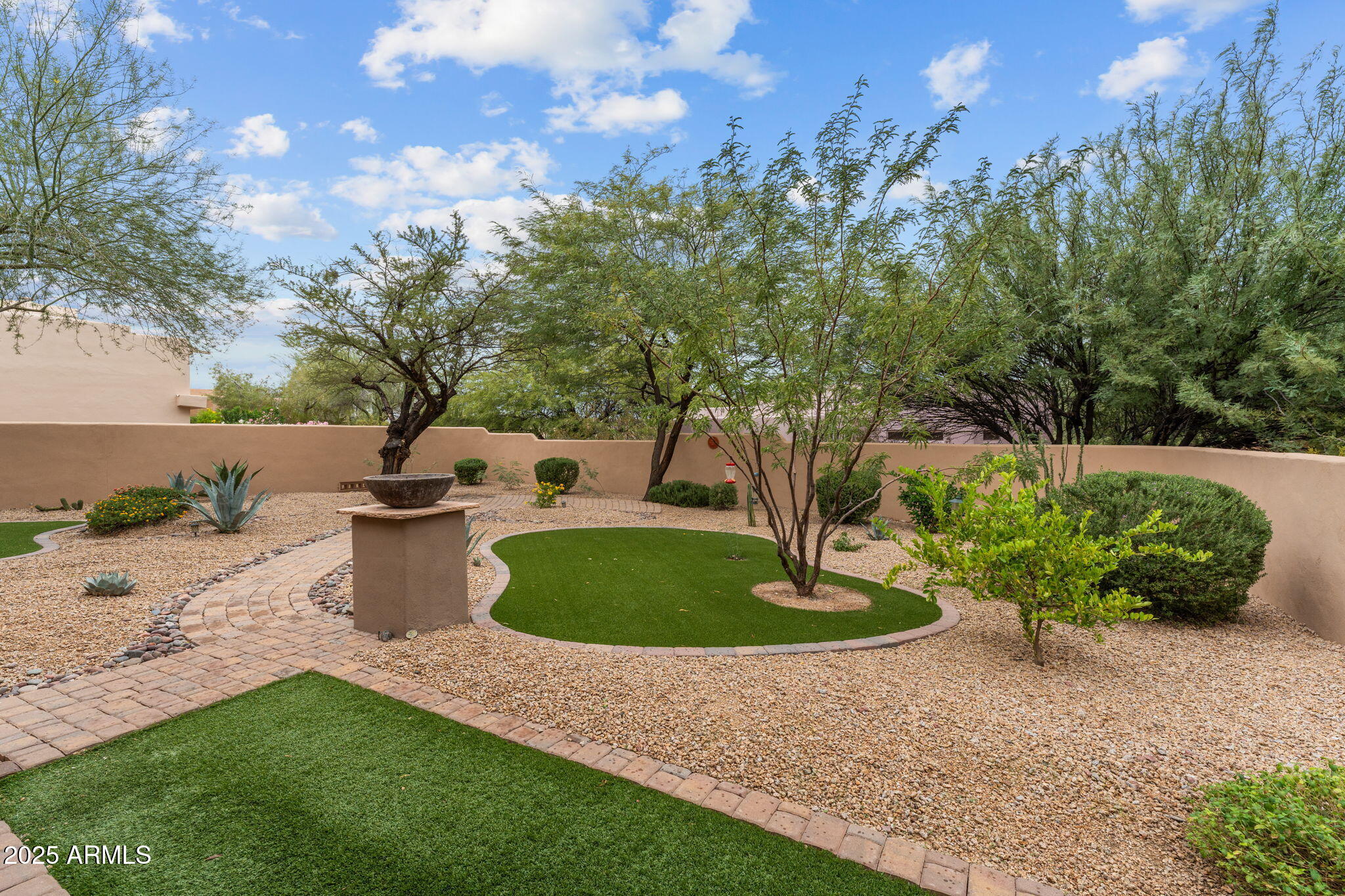 1578 Calle Encantada