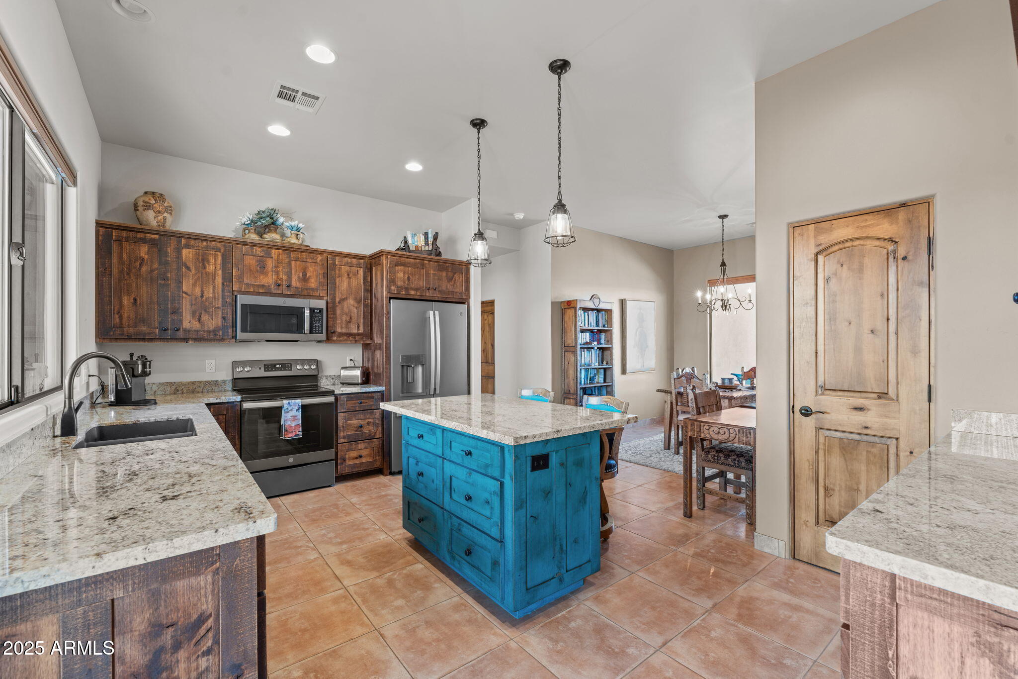 525 STONEHEDGE RANCH Road