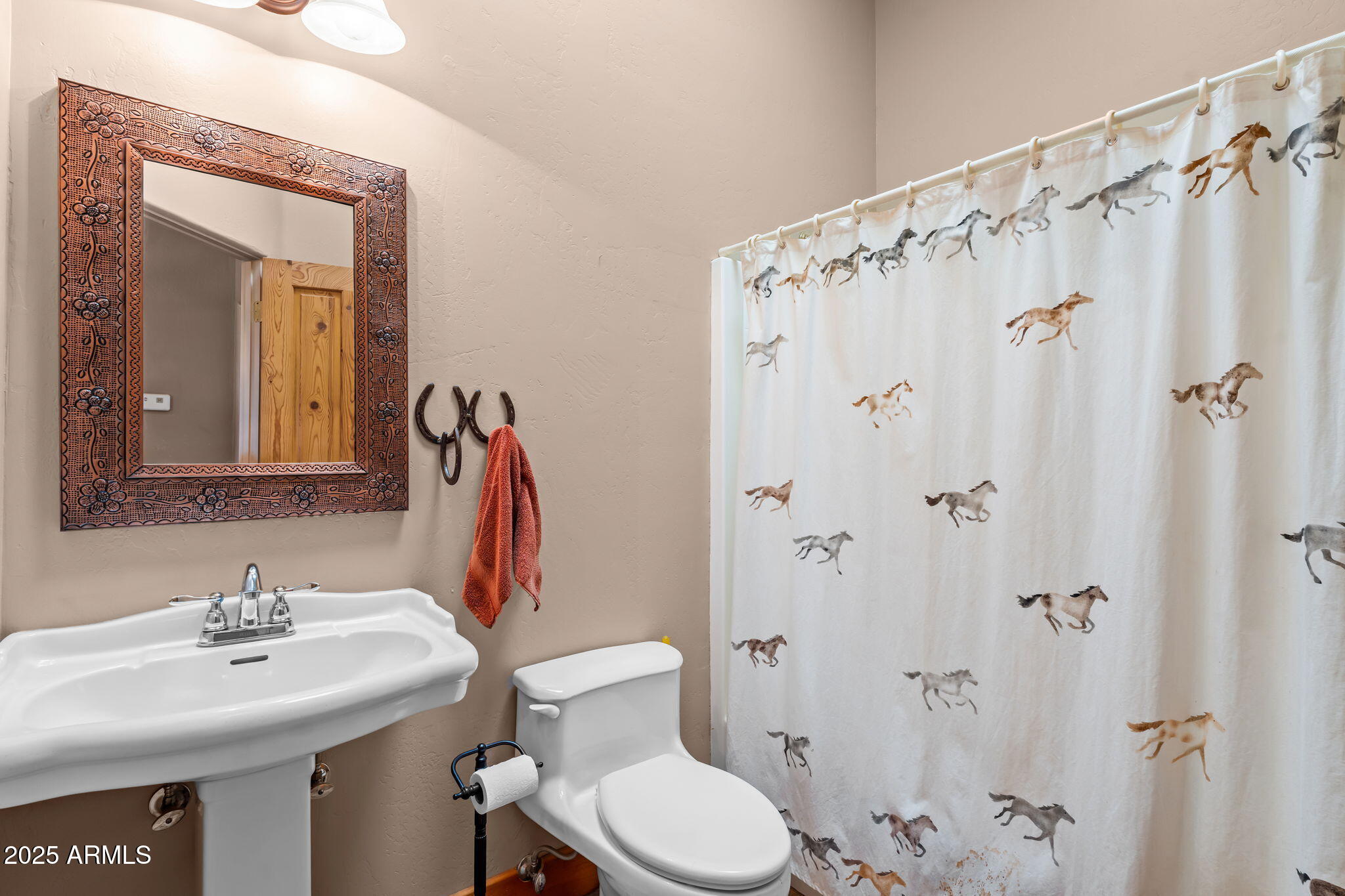 45243 W J-1 RANCH Road