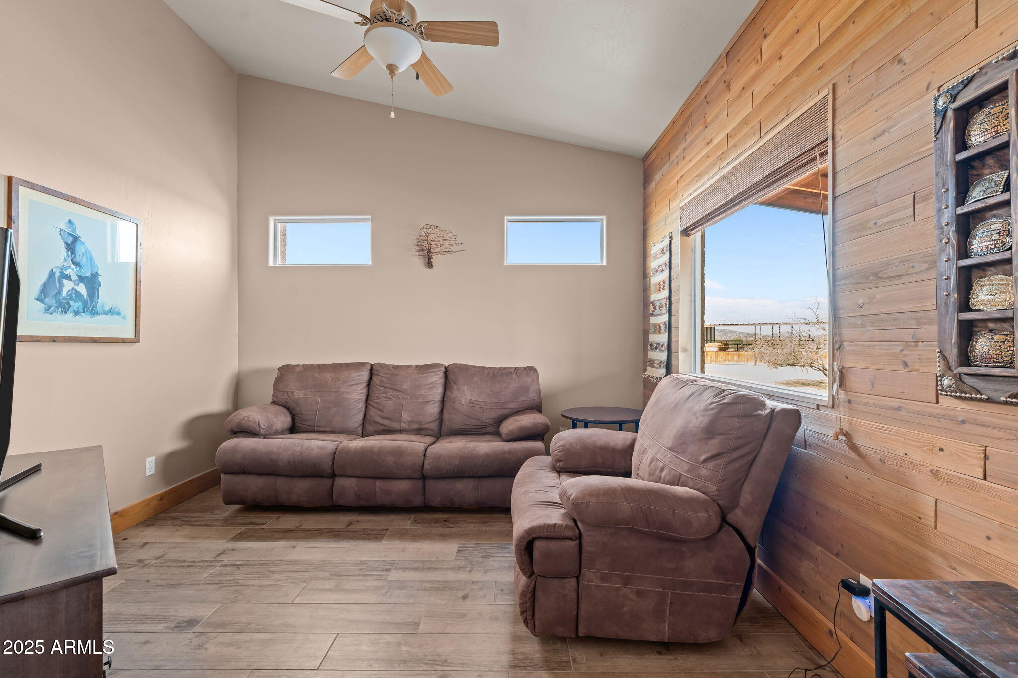 45243 W J-1 RANCH Road