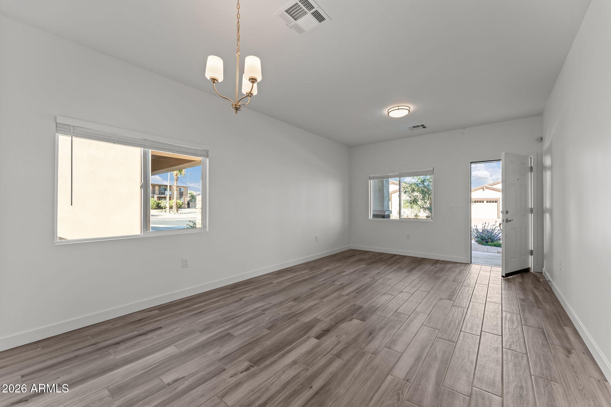 736 N DON FRANK Lane