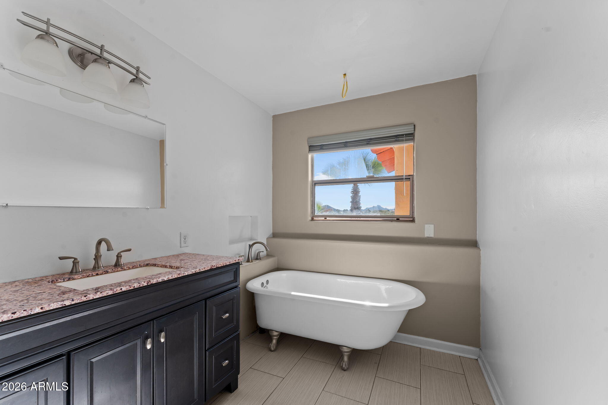 680 W BUCKINGHORSE Trail