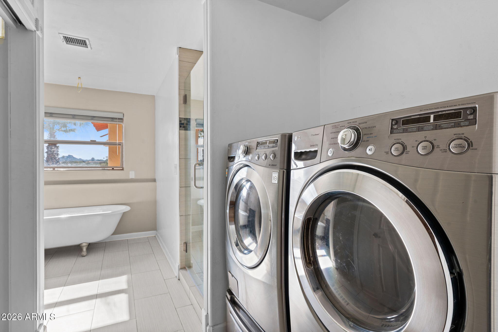 680 W BUCKINGHORSE Trail