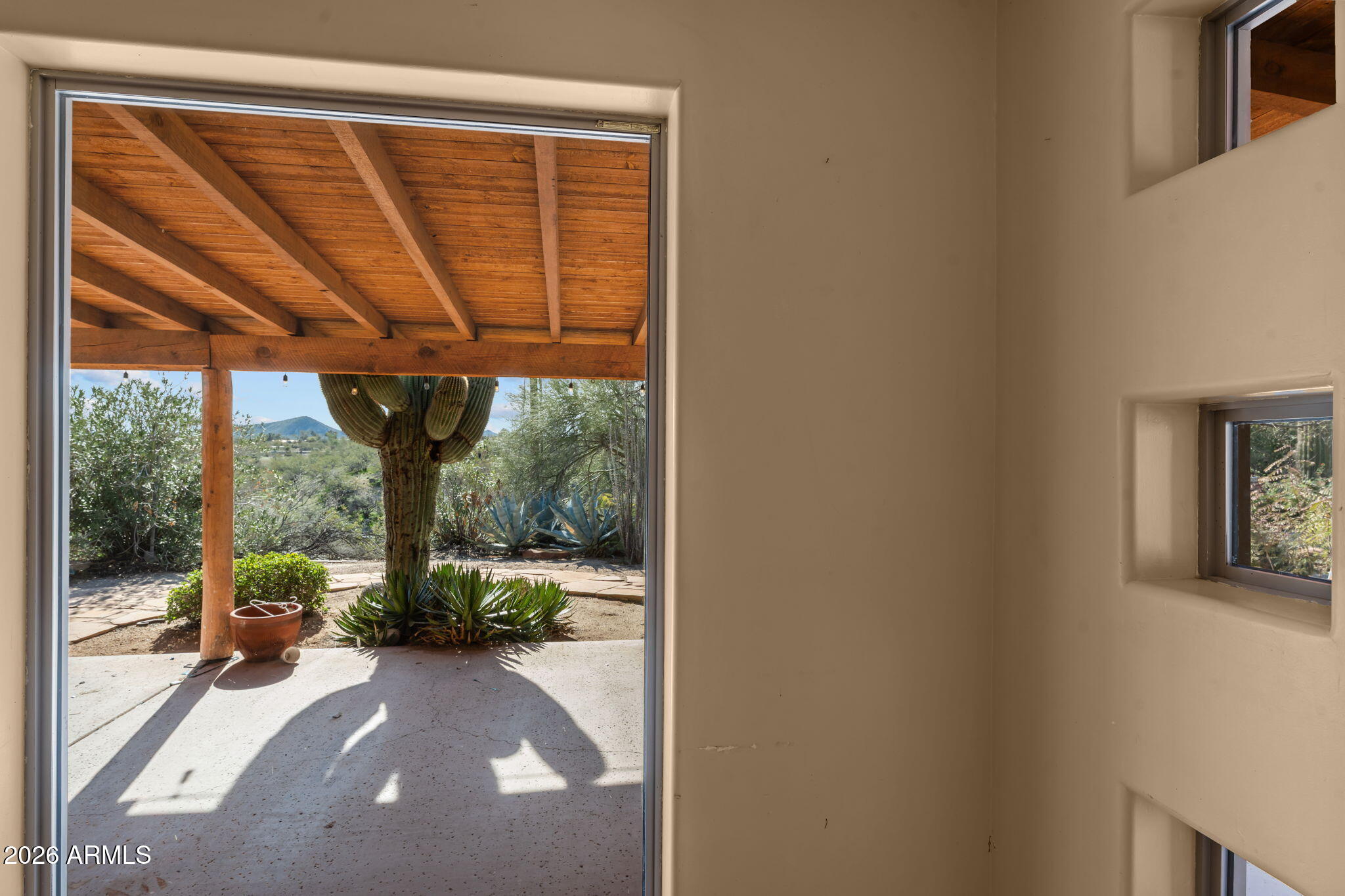 680 W BUCKINGHORSE Trail