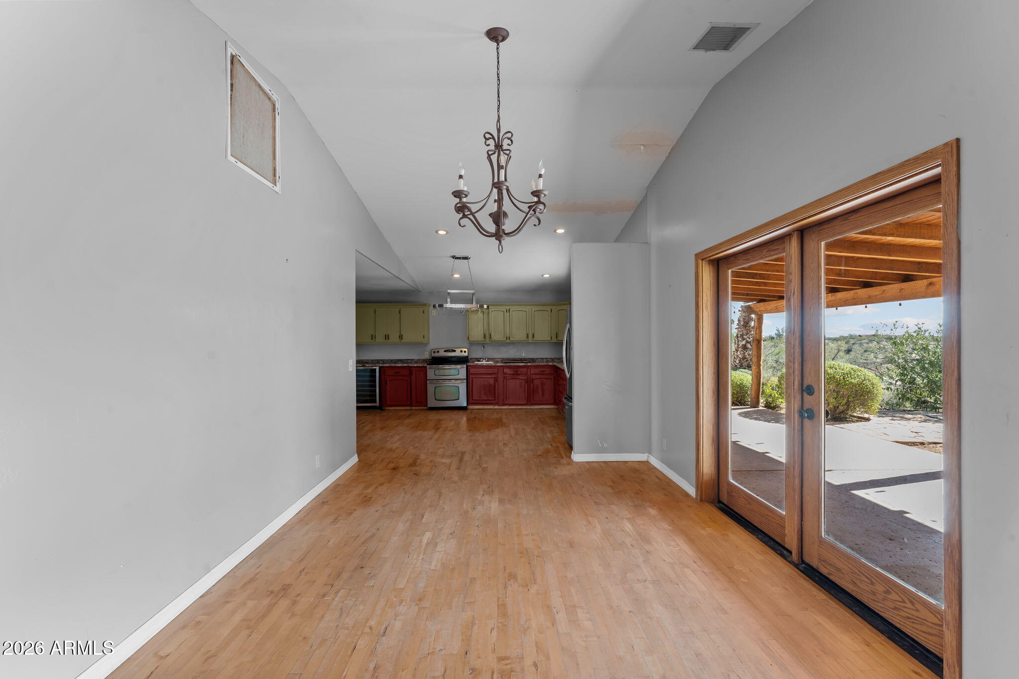 680 W BUCKINGHORSE Trail