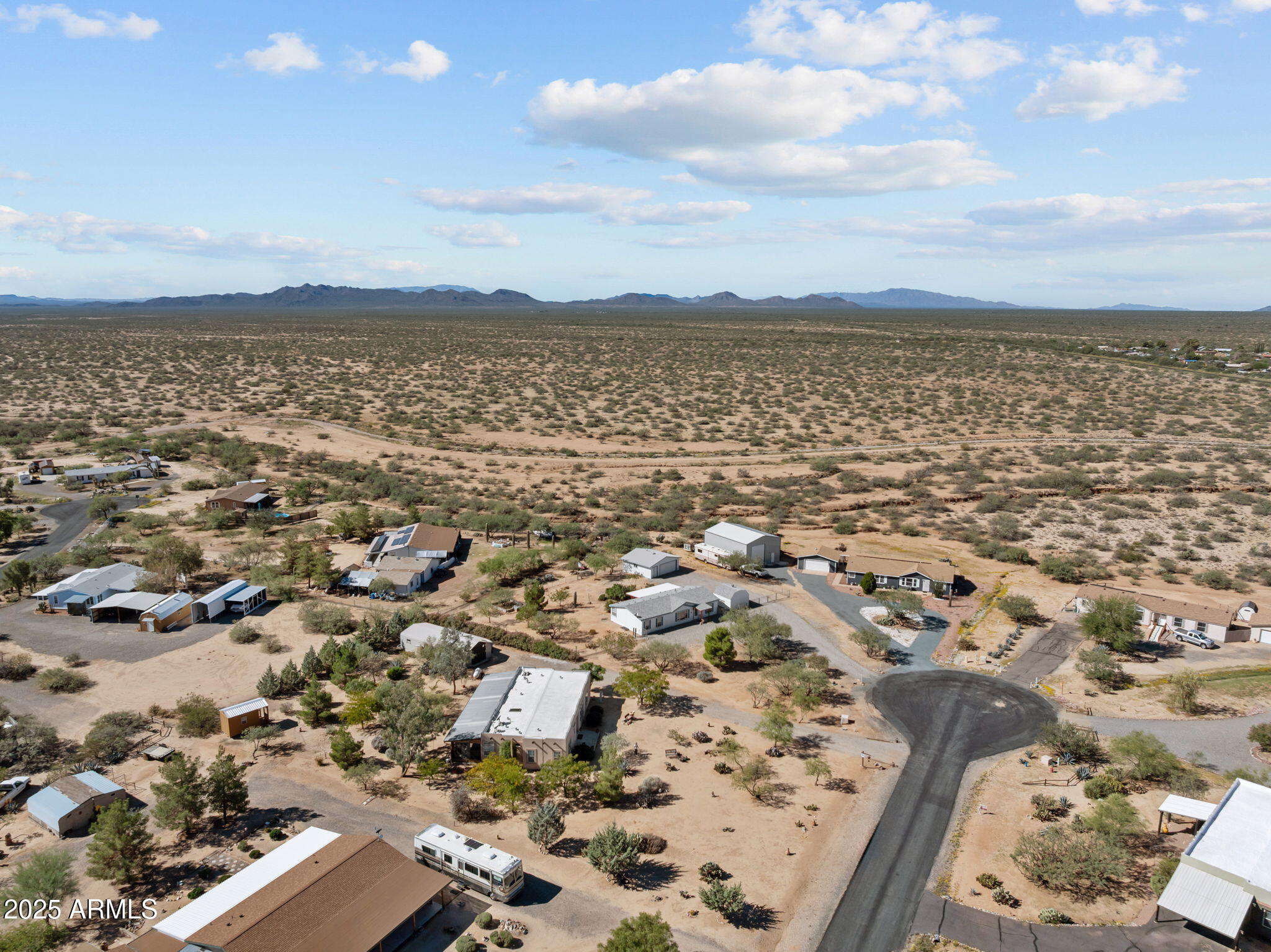 23345 W LOS HUESOS Way