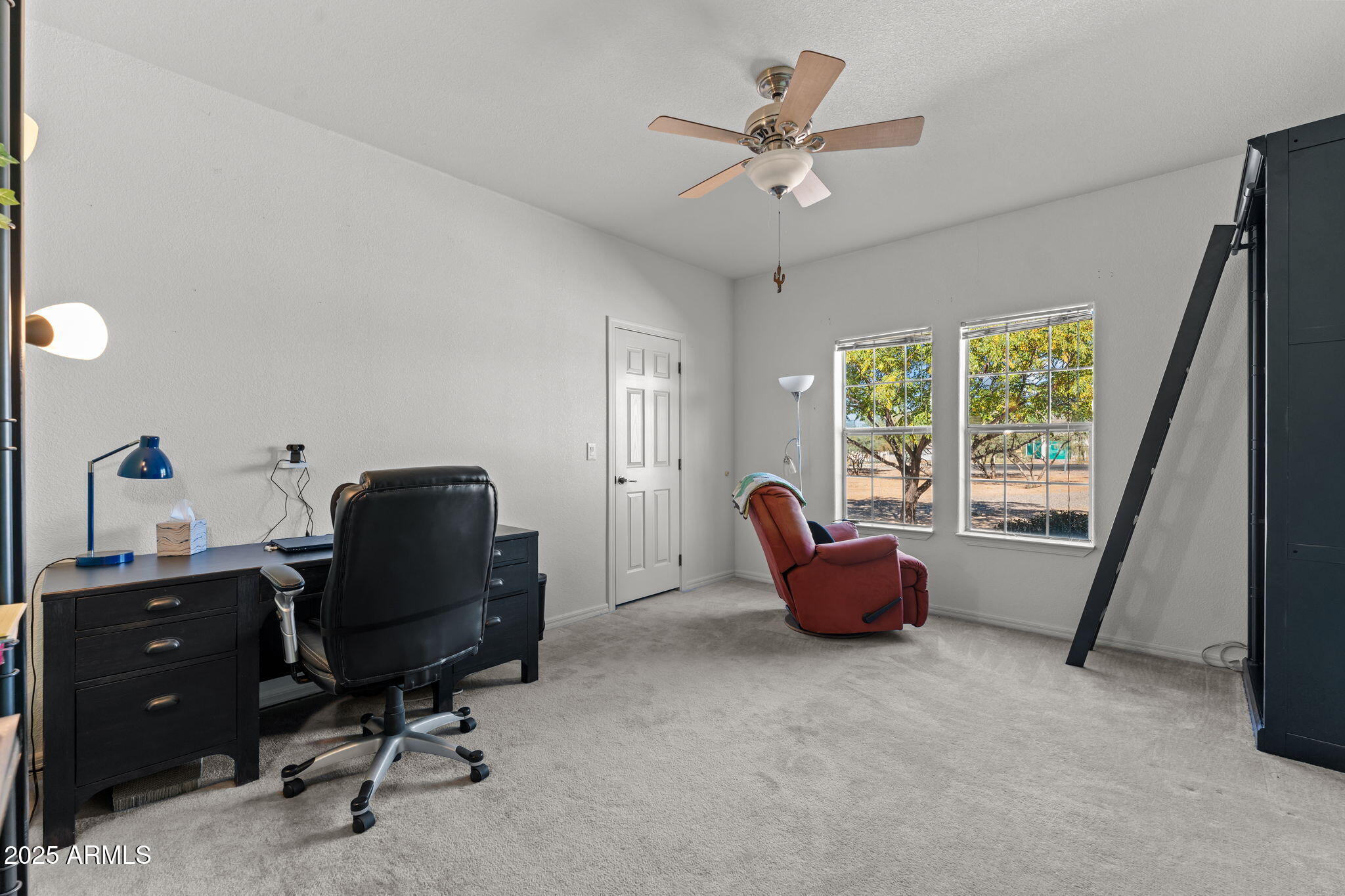 23345 W LOS HUESOS Way