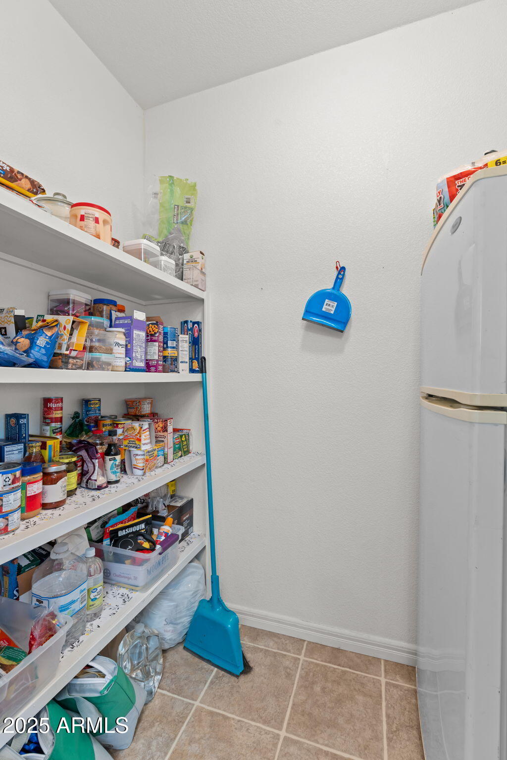 23345 W LOS HUESOS Way