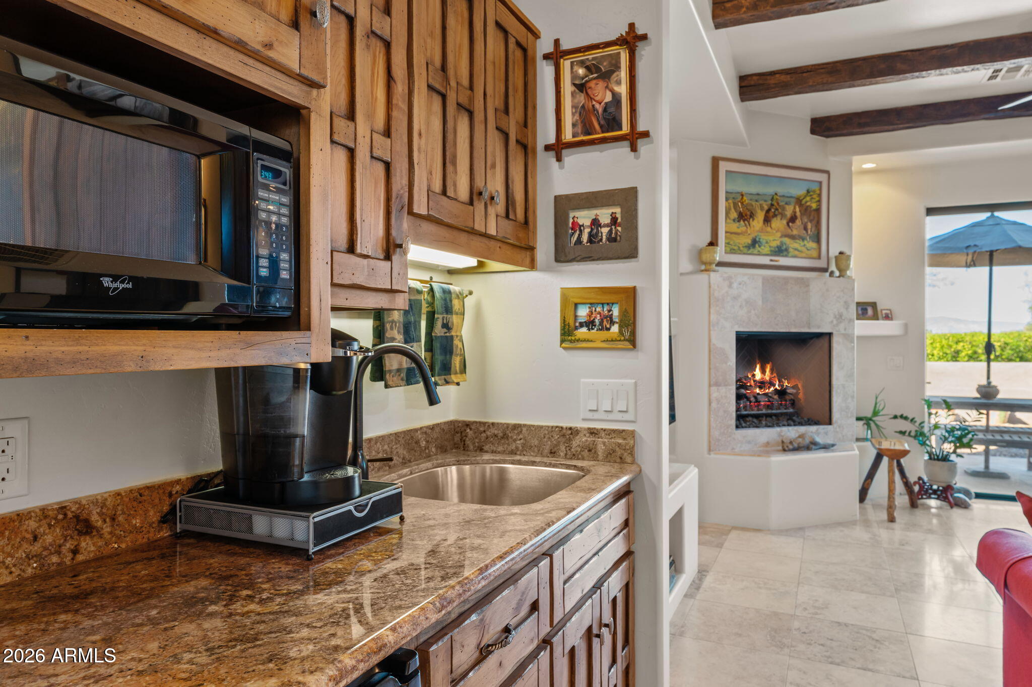 2110 W MIDDLE MESA Road