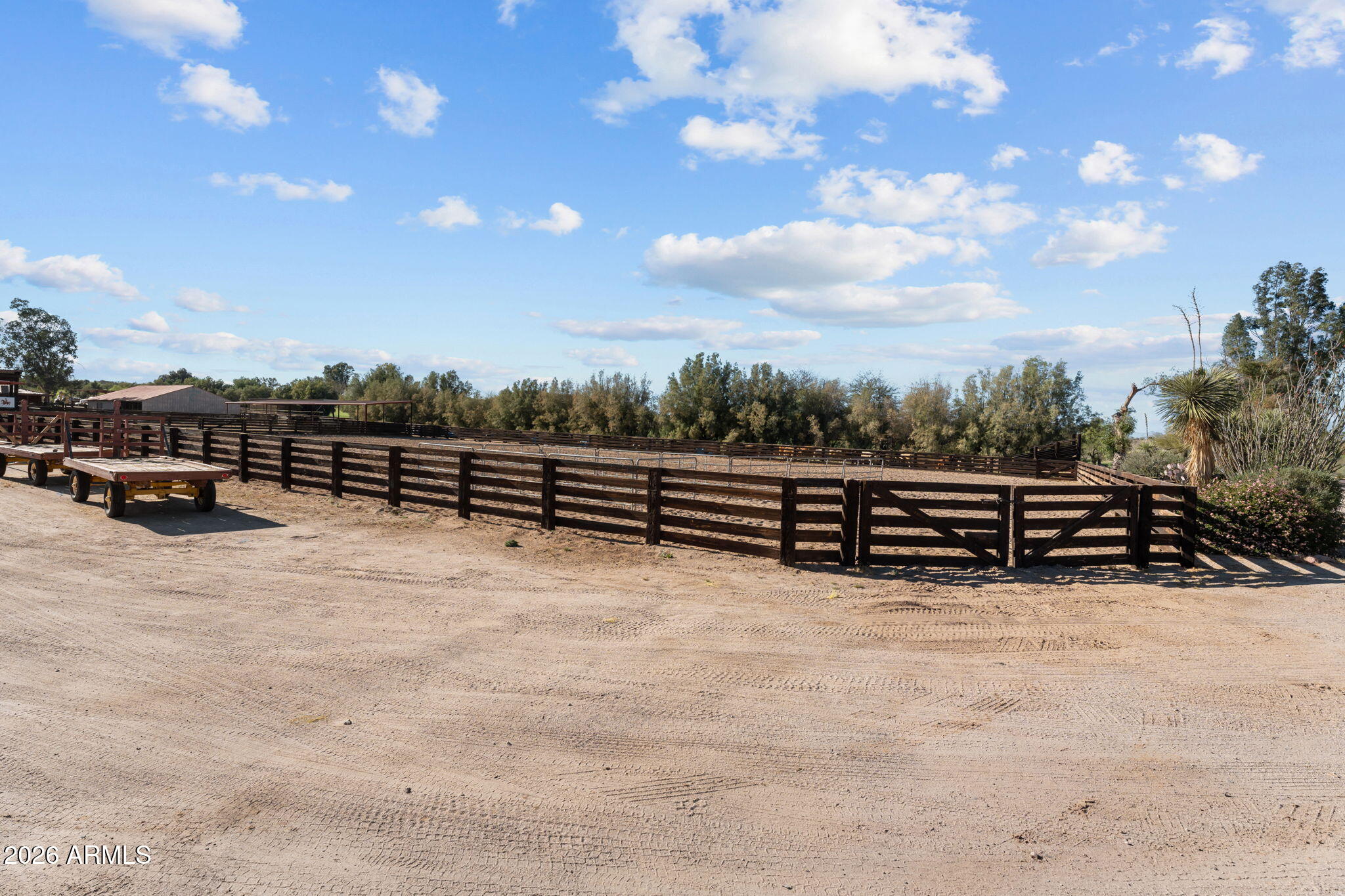 2110 W MIDDLE MESA Road