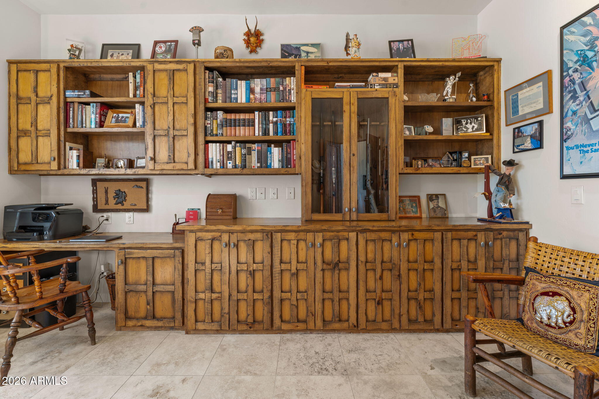 2110 W MIDDLE MESA Road