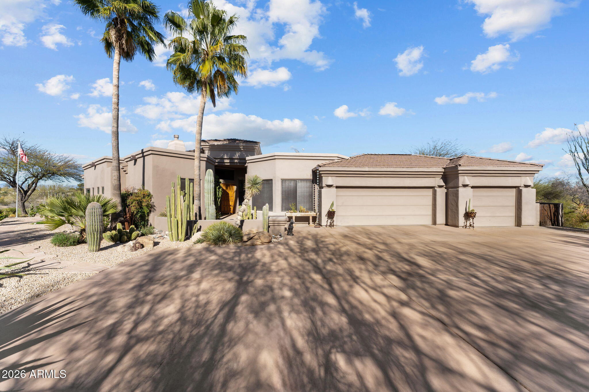 2110 W MIDDLE MESA Road