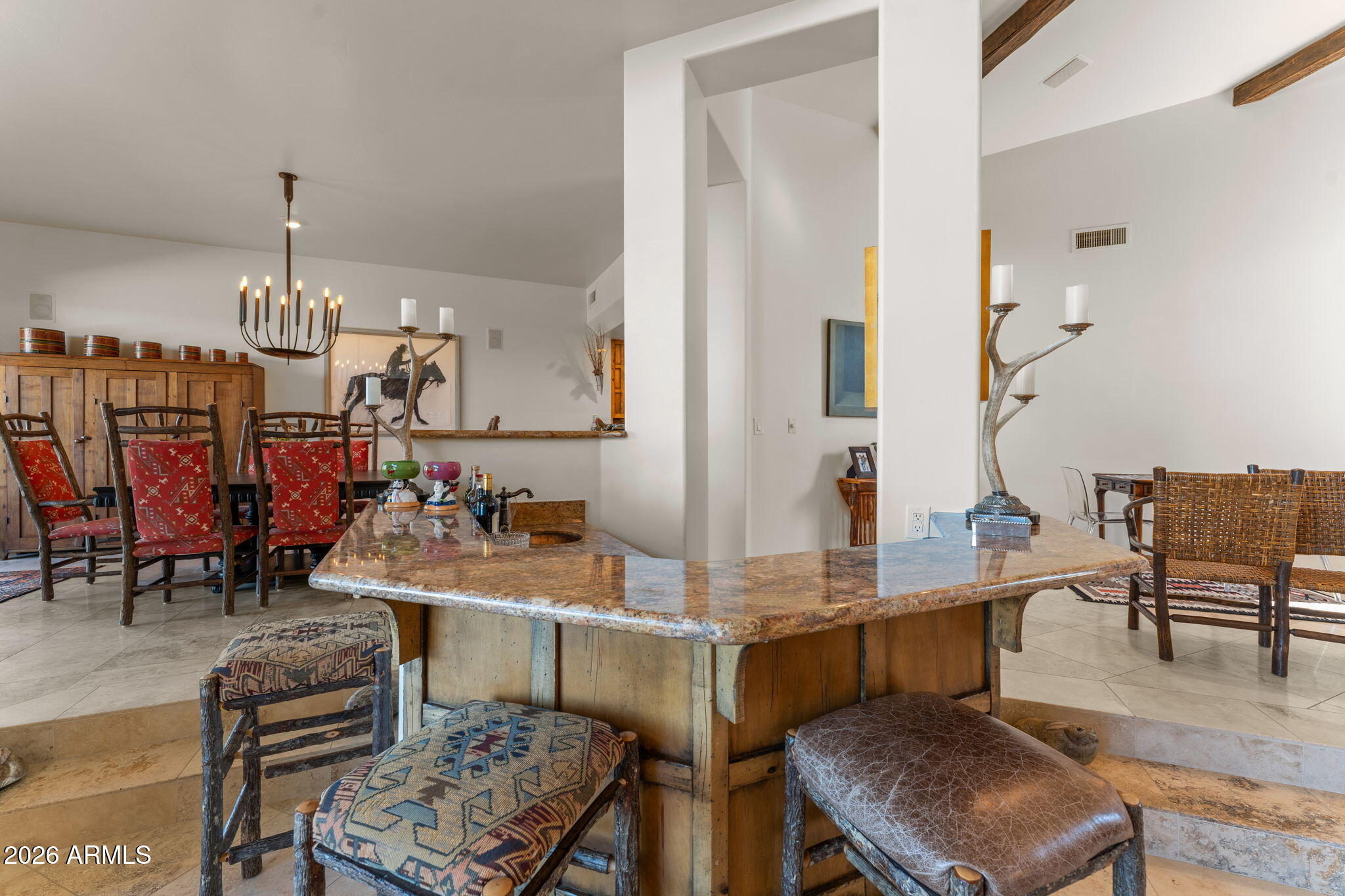 2110 W MIDDLE MESA Road