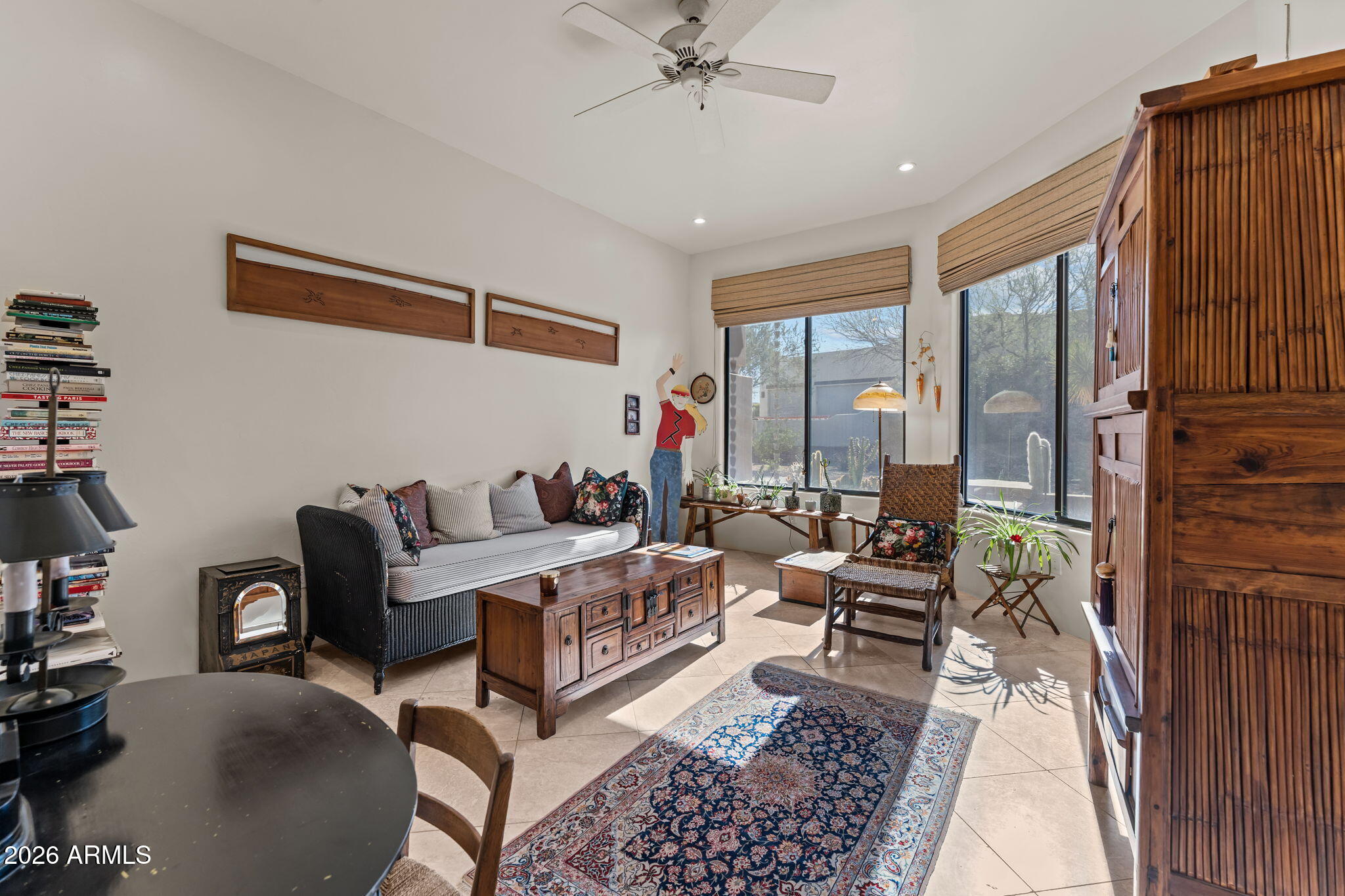 2110 W MIDDLE MESA Road