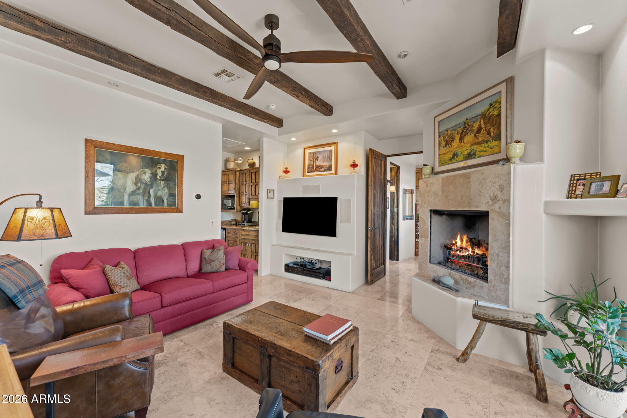 2110 W MIDDLE MESA Road