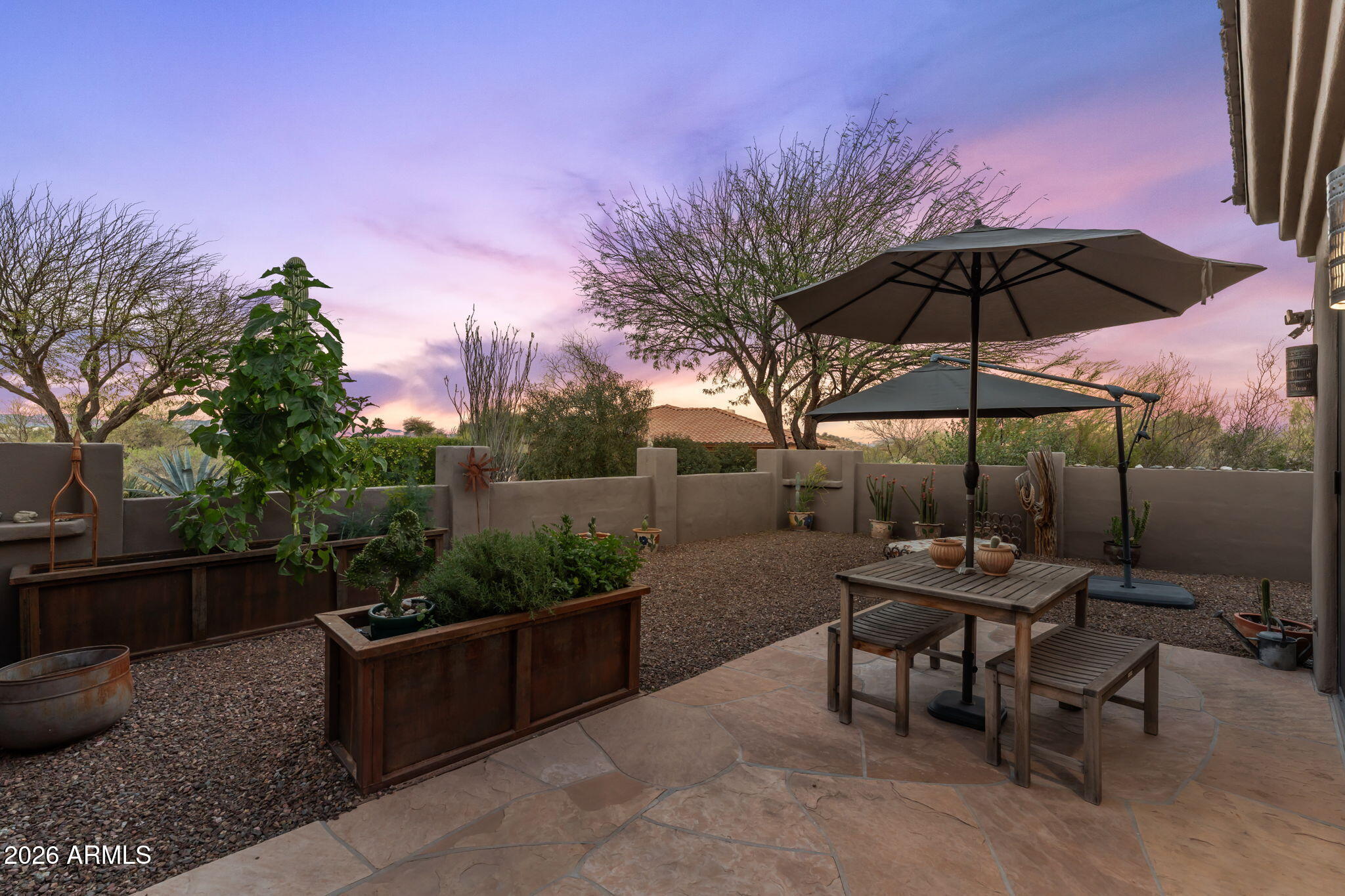 2110 W MIDDLE MESA Road