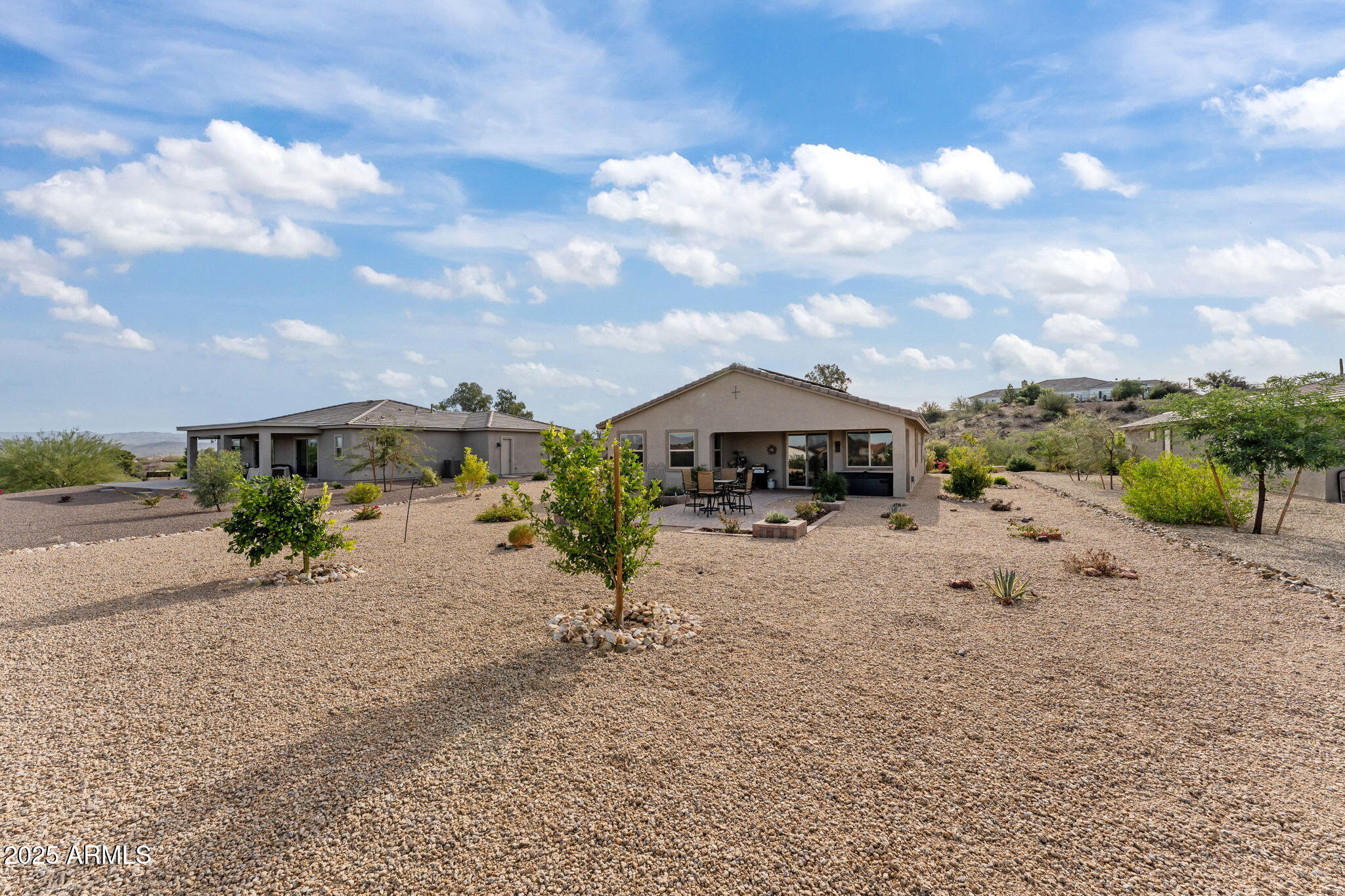 1900 W RINGO Road