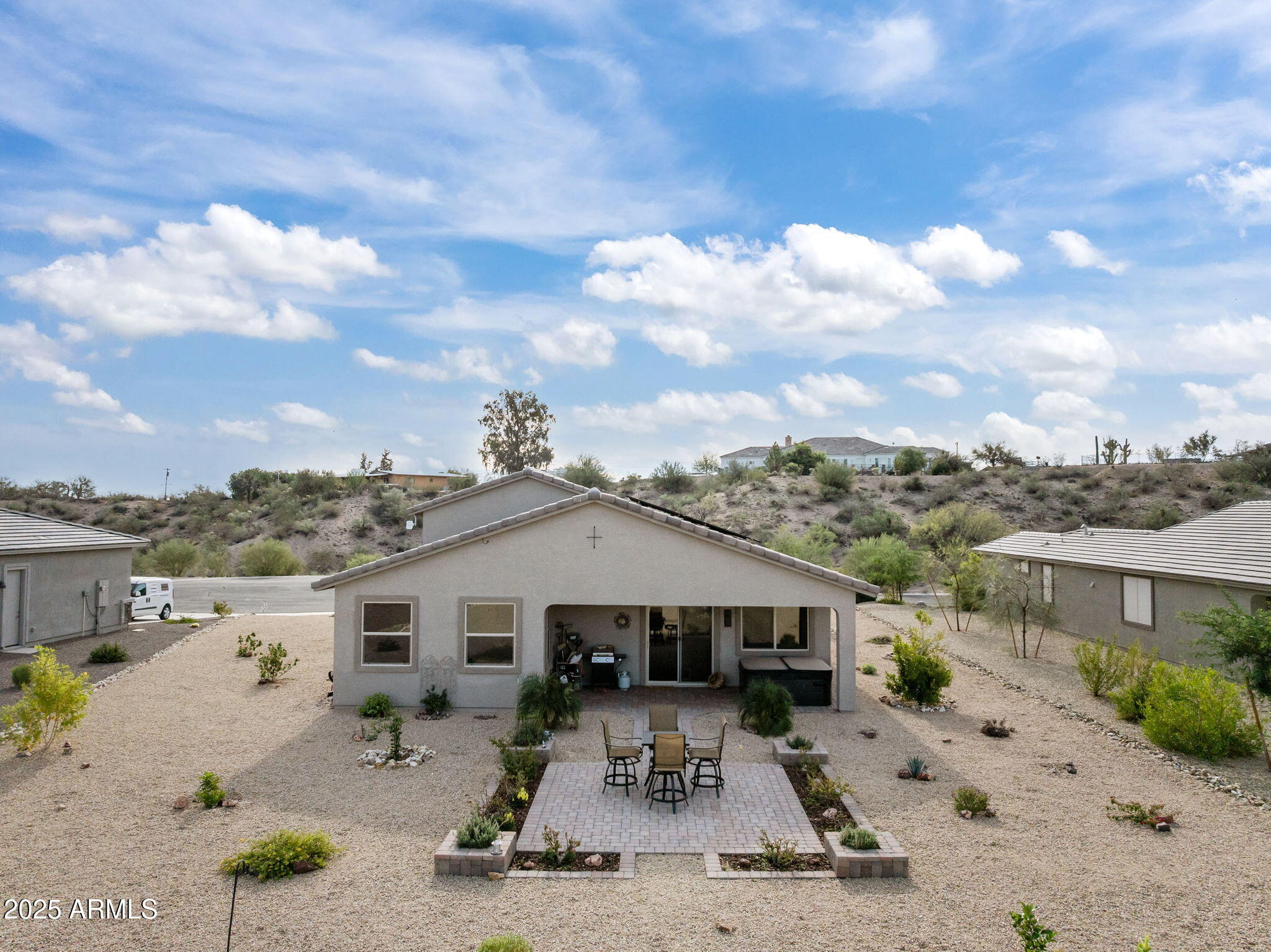 1900 W RINGO Road
