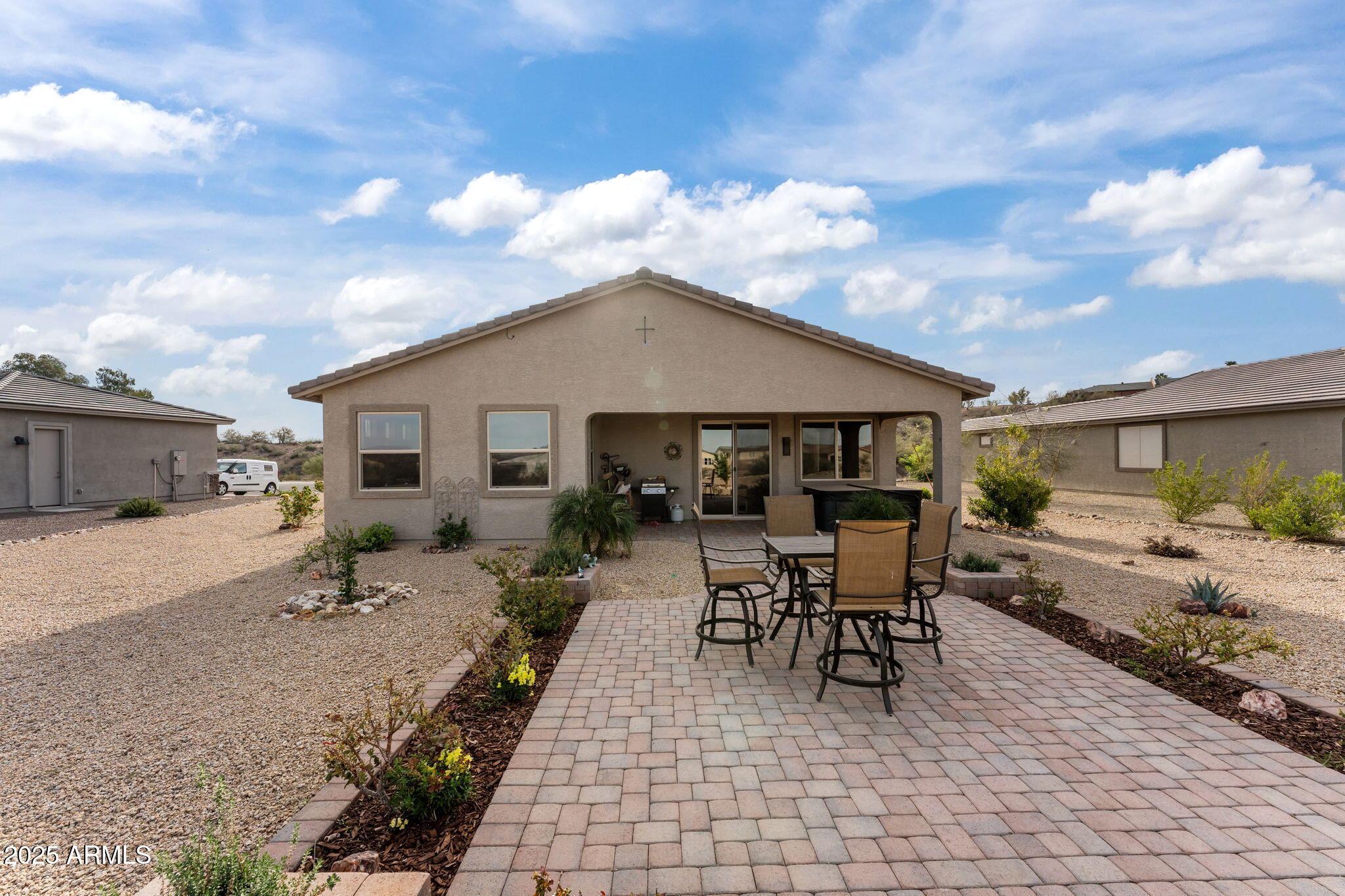 1900 W RINGO Road