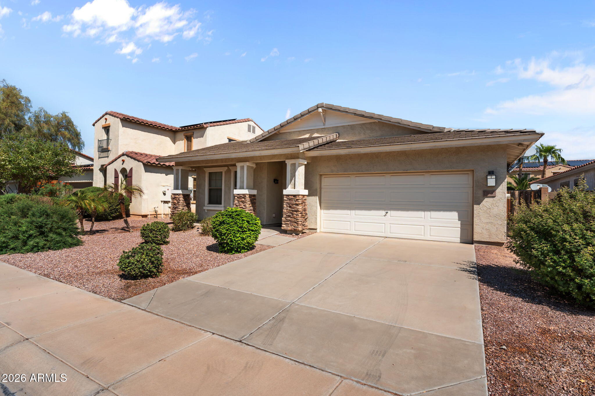 17632 W ACAPULCO Lane