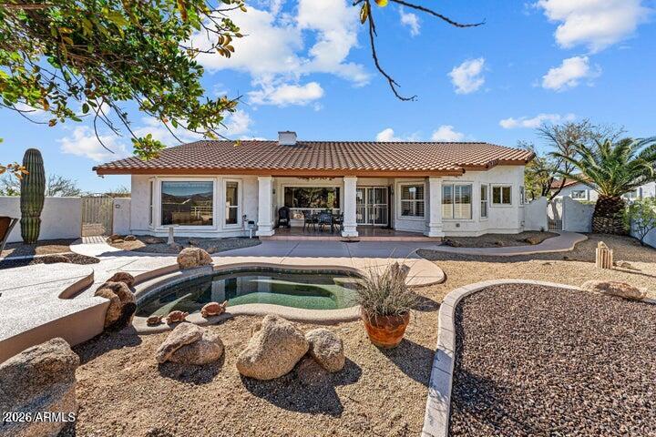 10 W PALOMA SOLITA Lane