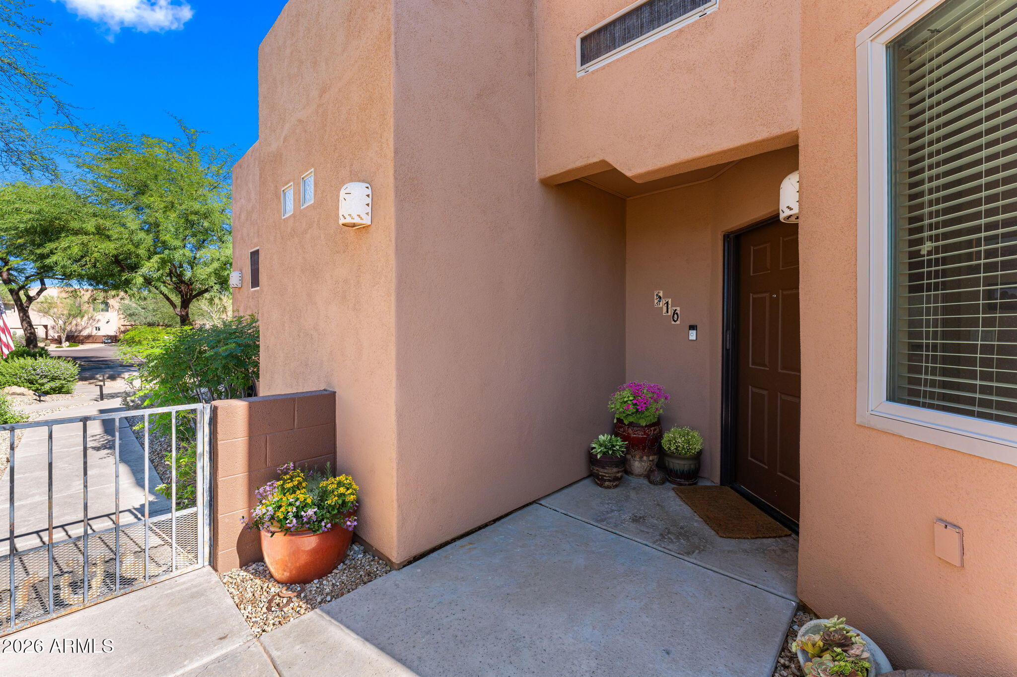 16 NORTHRIDGE Circle
