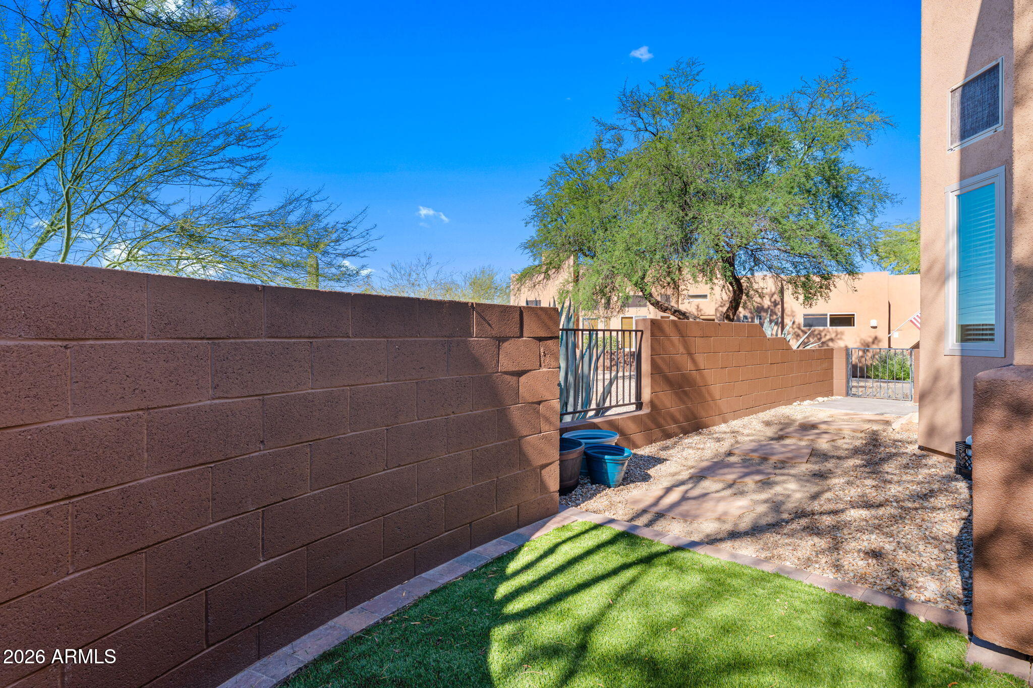 16 NORTHRIDGE Circle