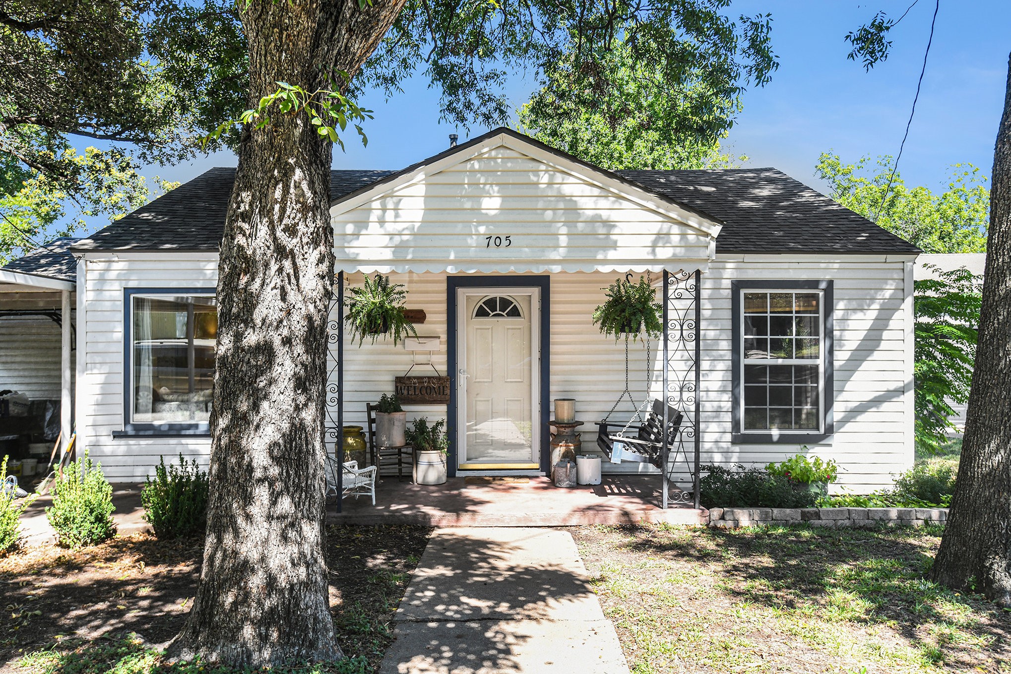 705 Jackson Street