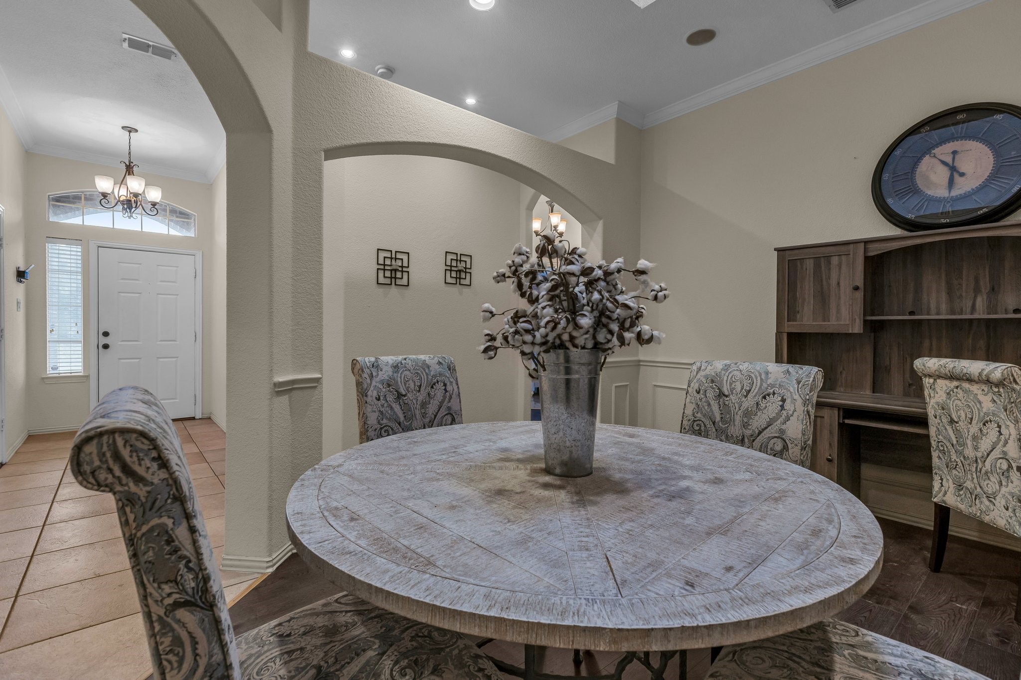 4006 Travis Boulevard