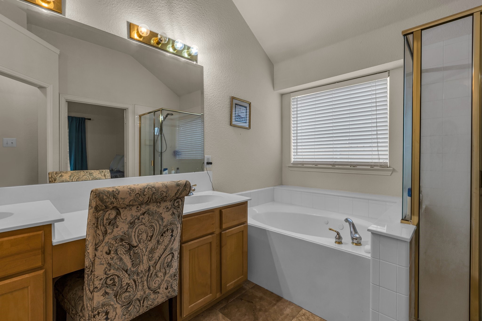 4006 Travis Boulevard