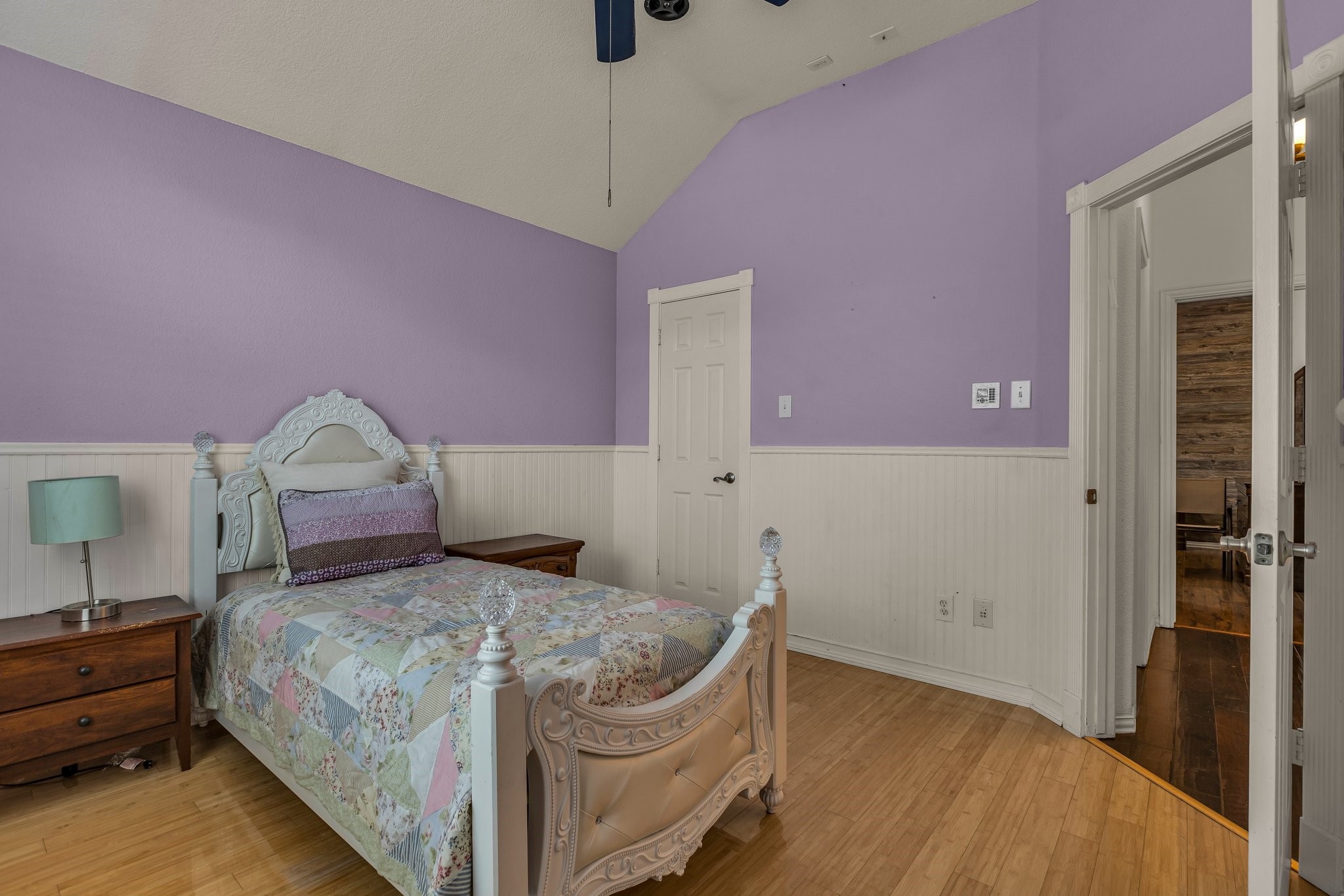 4006 Travis Boulevard