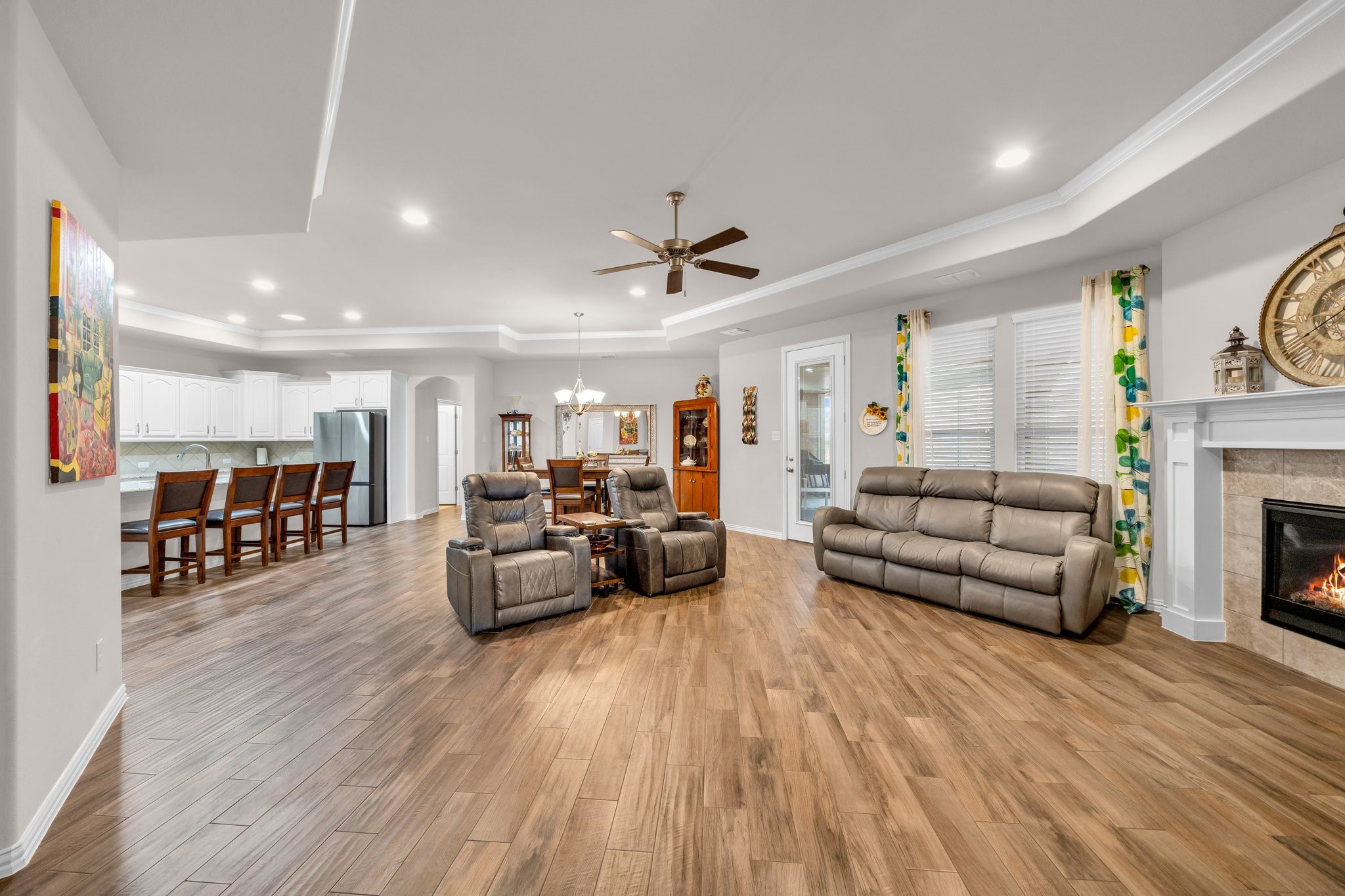 1803 Ladera Way 1803