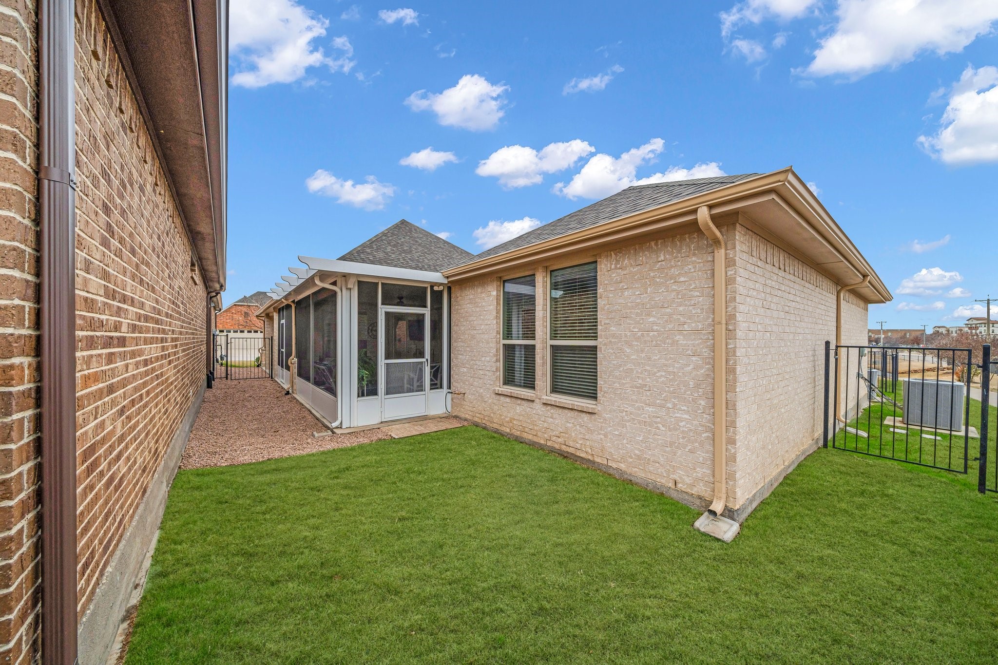 1803 Ladera Way 1803